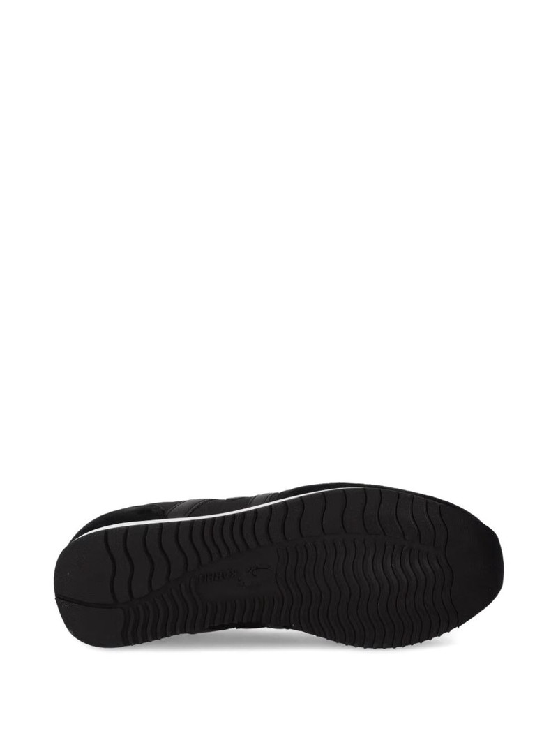 logo-patch sneakers 5