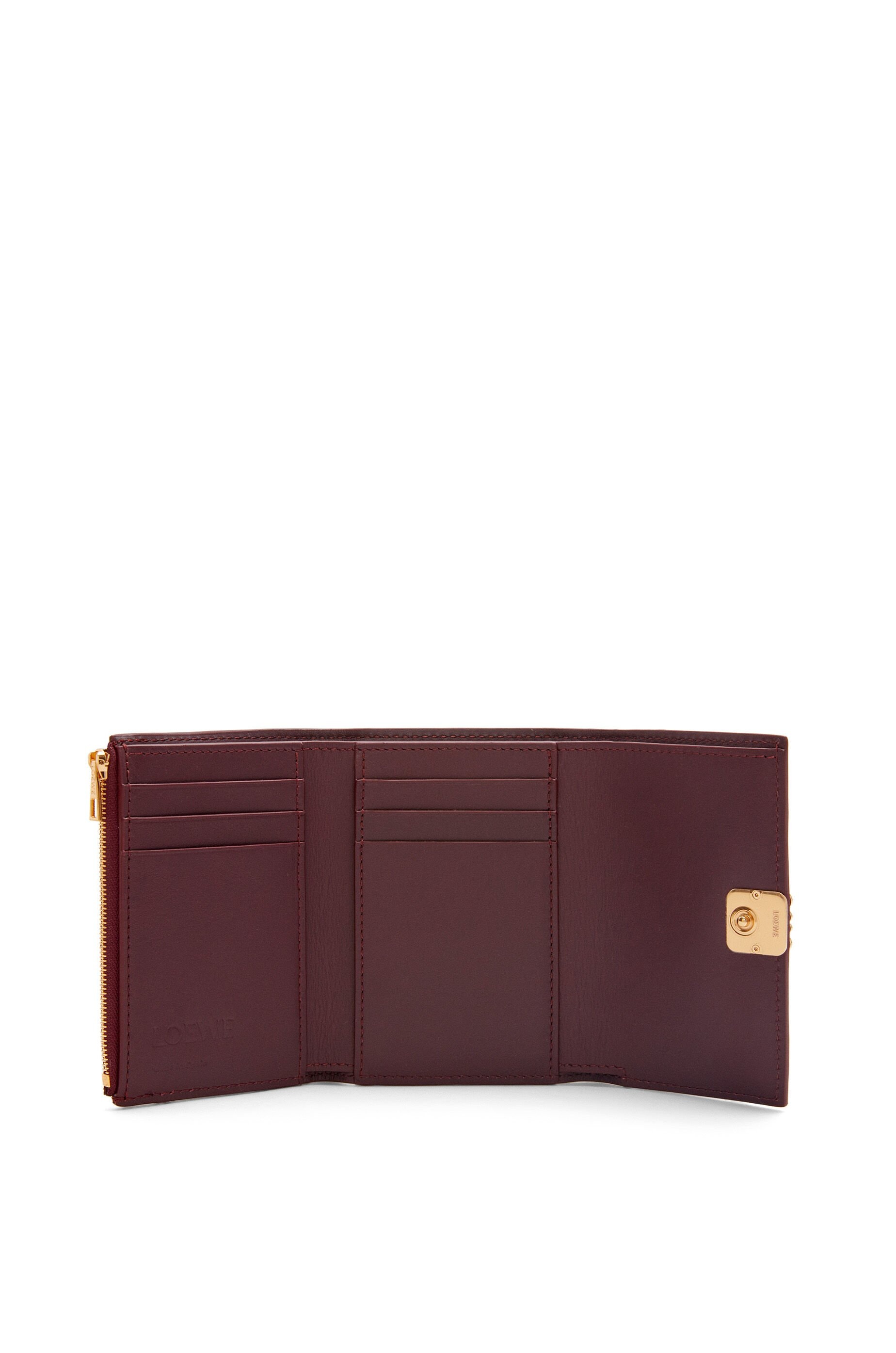 Puffer Anagram small vertical wallet in shiny nappa calfskin - 2
