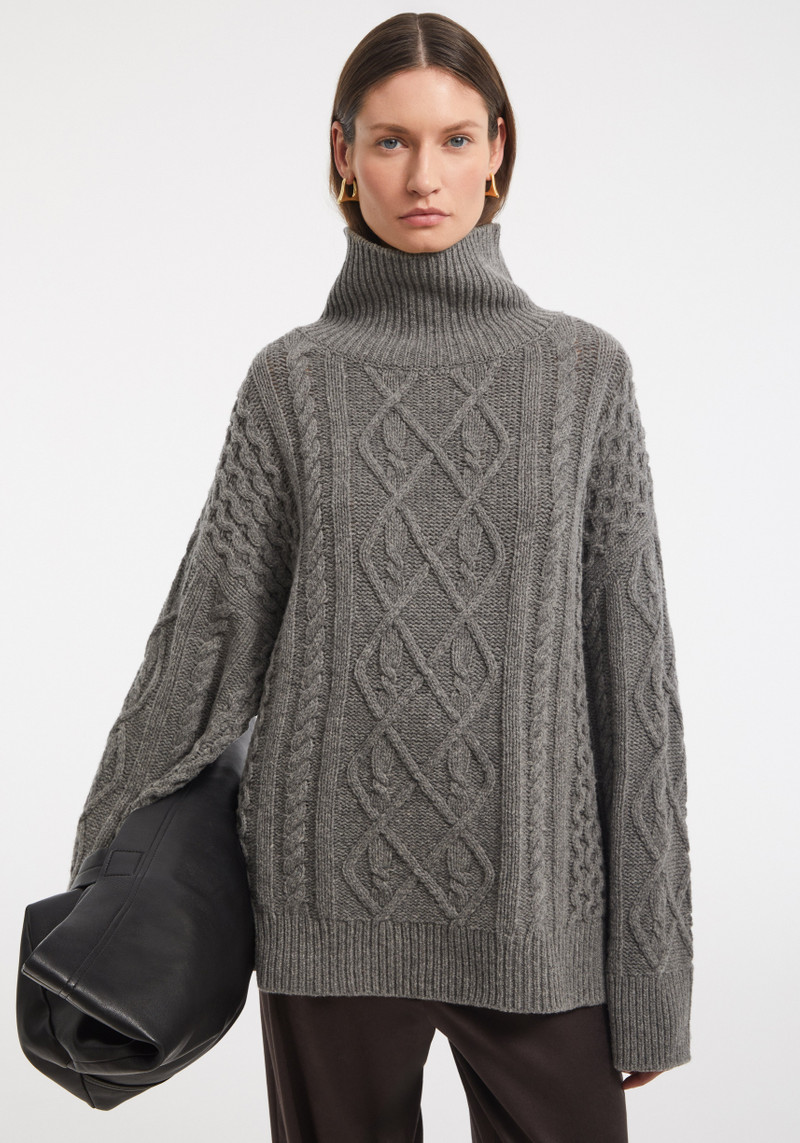 AERON MARSHALL
Cable-knit merino funnel-neck jumper outlook