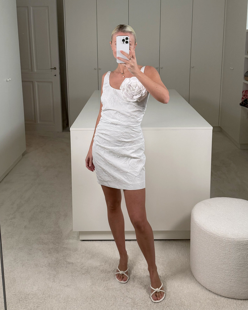 BERNADETTE Short Dress Gisele Embossed outlook