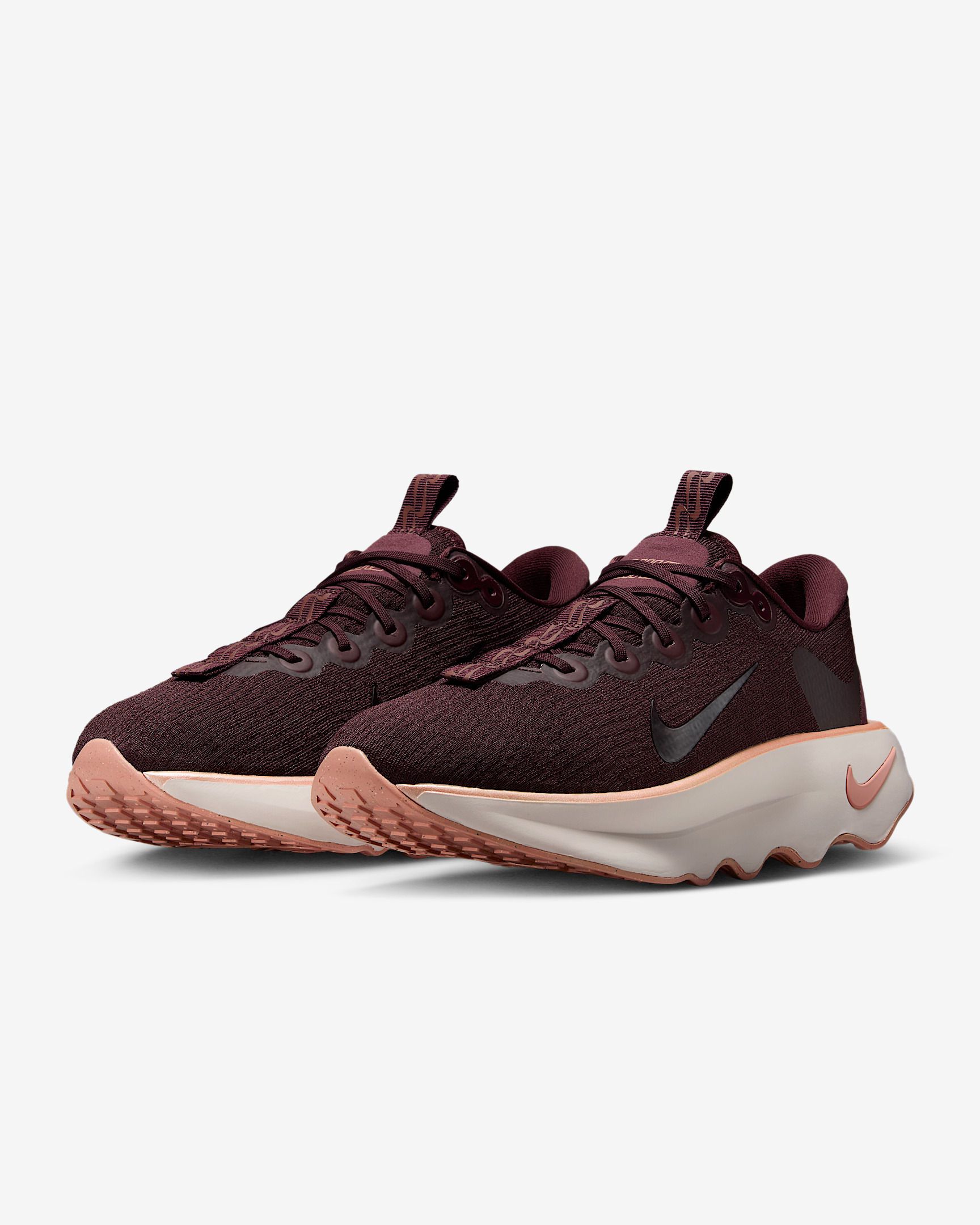 Nike Motiva Women's Walking Shoes - 5