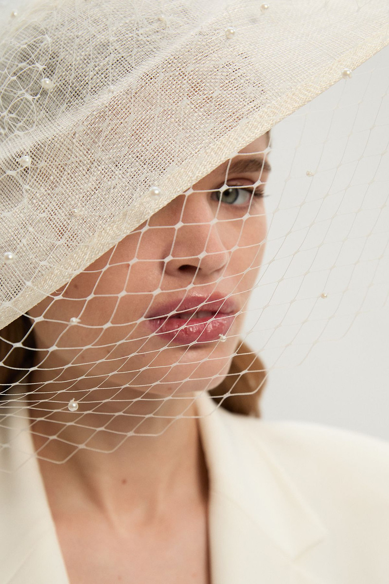 Pearl Detail Mesh Fascinator 4
