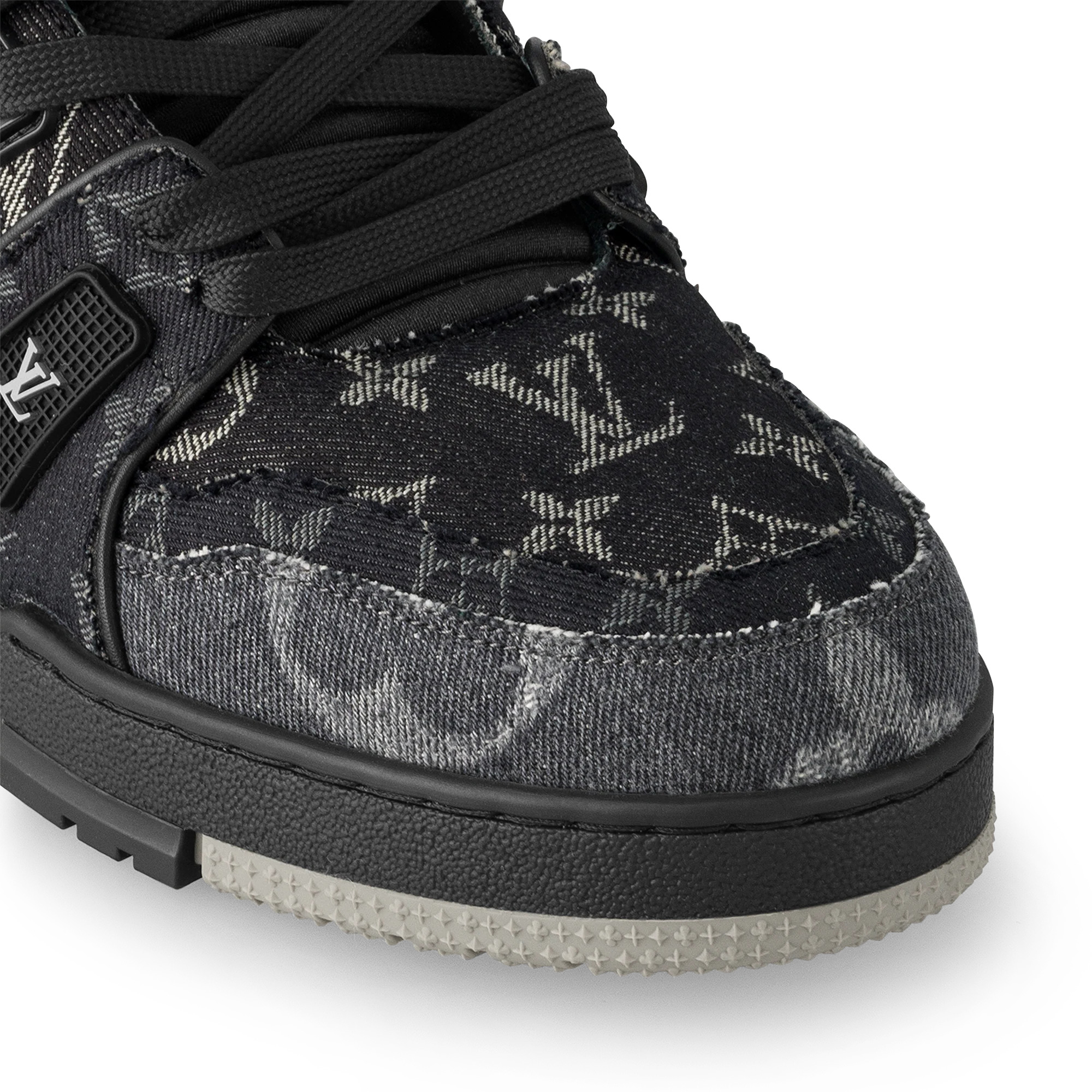 LV Trainer Sneaker - 4