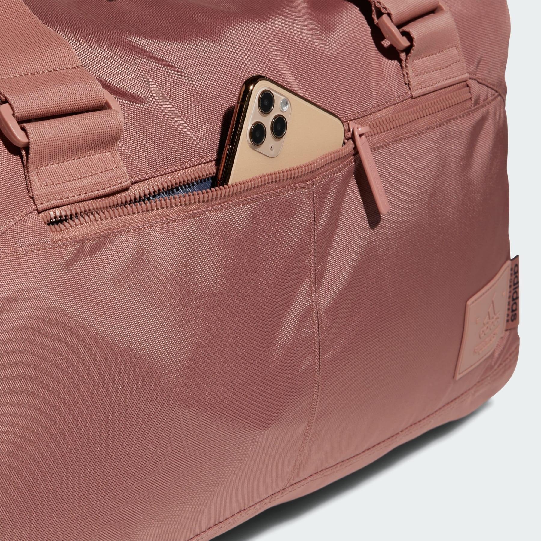 Lounge Duffel Bag - 3