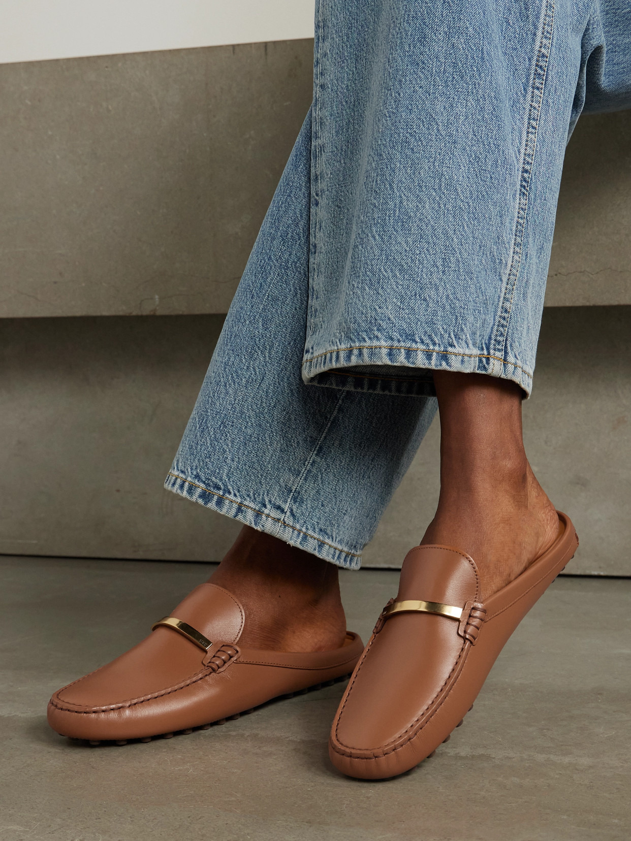 Gommino 22l Embellished Leather Mules - 2