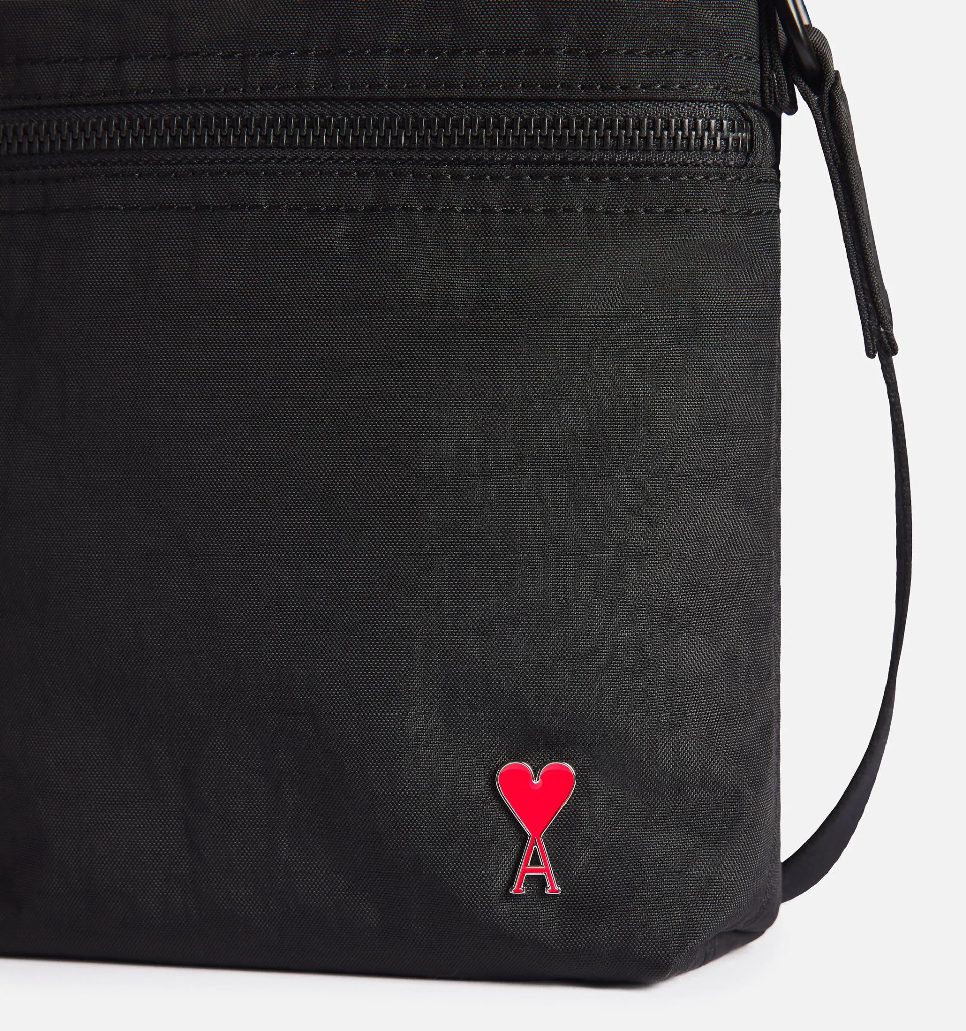 Crossbody Pocket Bag With Ami De Coeur Rivet - 5