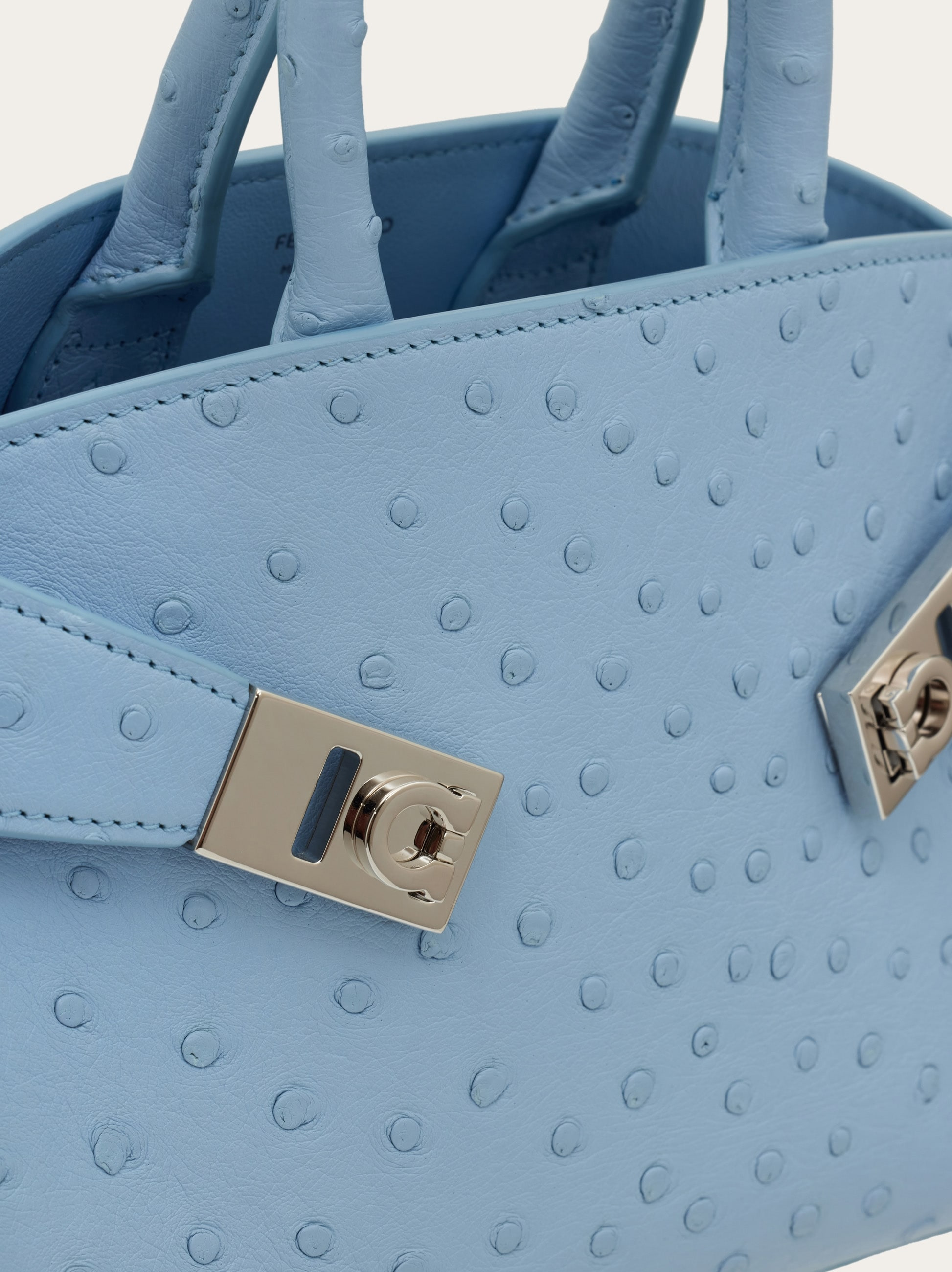 Hug handbag (XS) - 8