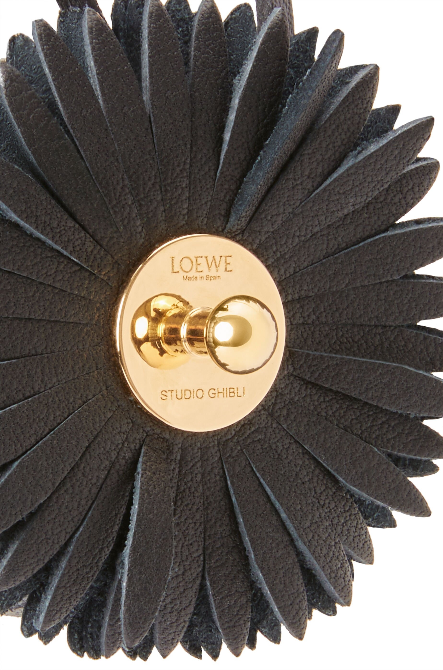 Susuwatari stud charm in classic calfskin - 3