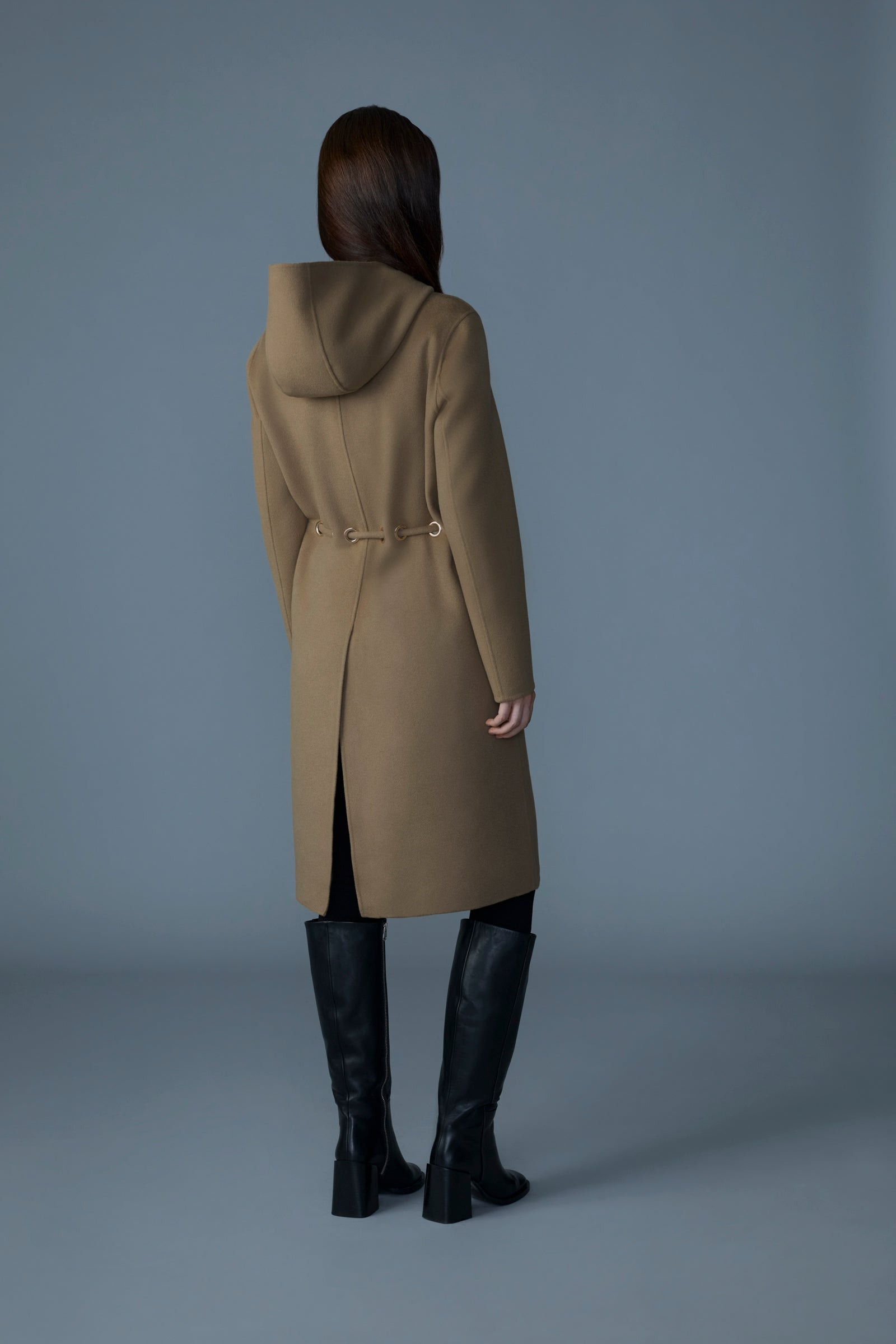 BLITHE Handmade Wool Coat - 4