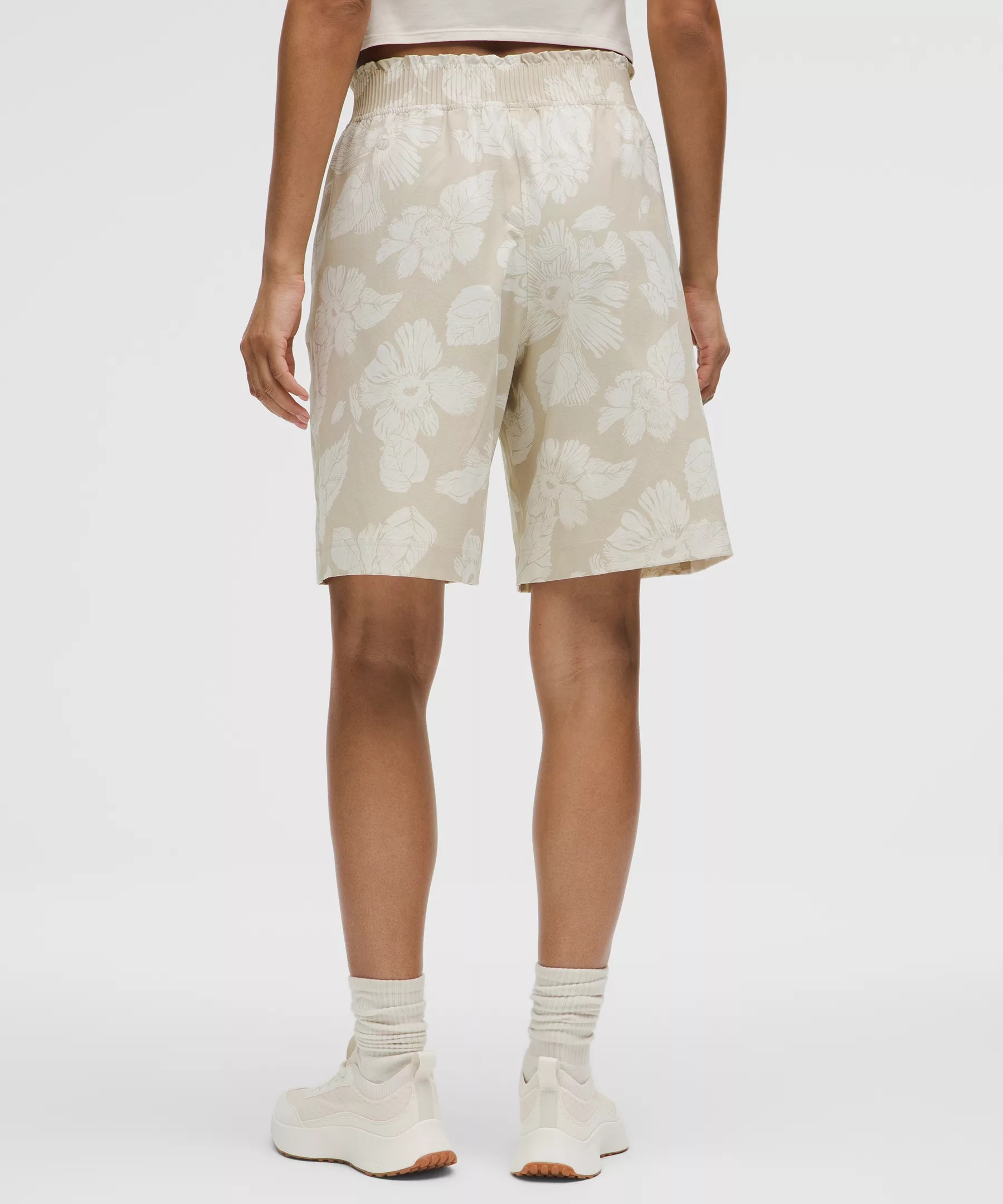 Stretch Woven Ruffle-Waist High-Rise Short 9" - 3