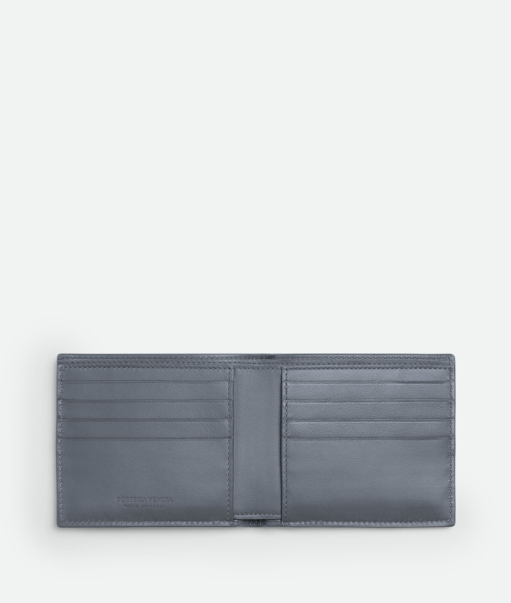bi-fold wallet - 2