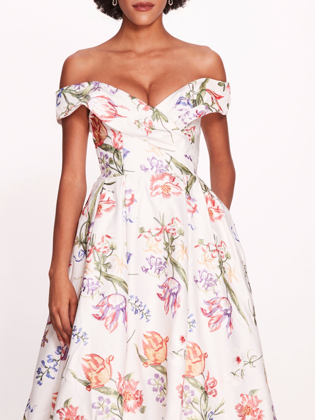 ALEX GOWN - 4