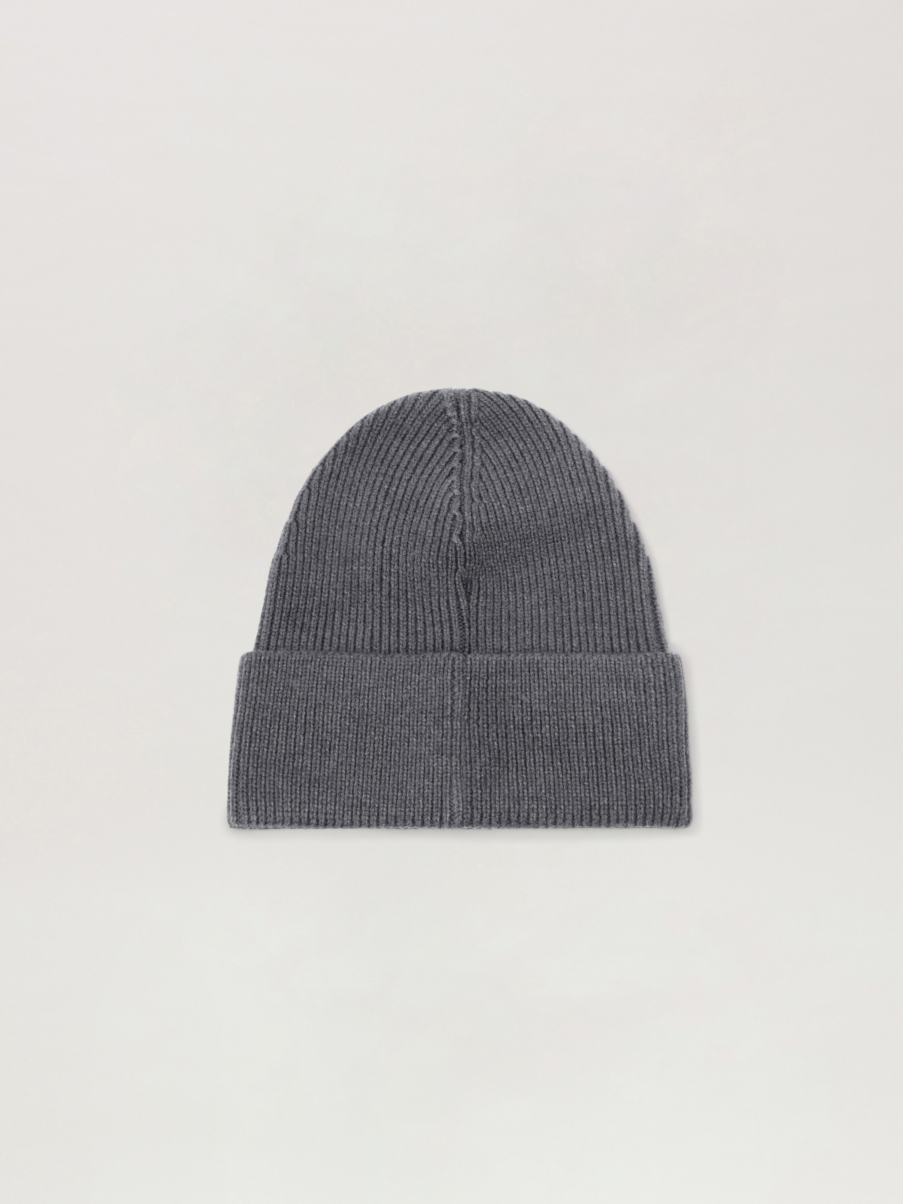 Curved Logo Beanie - 3