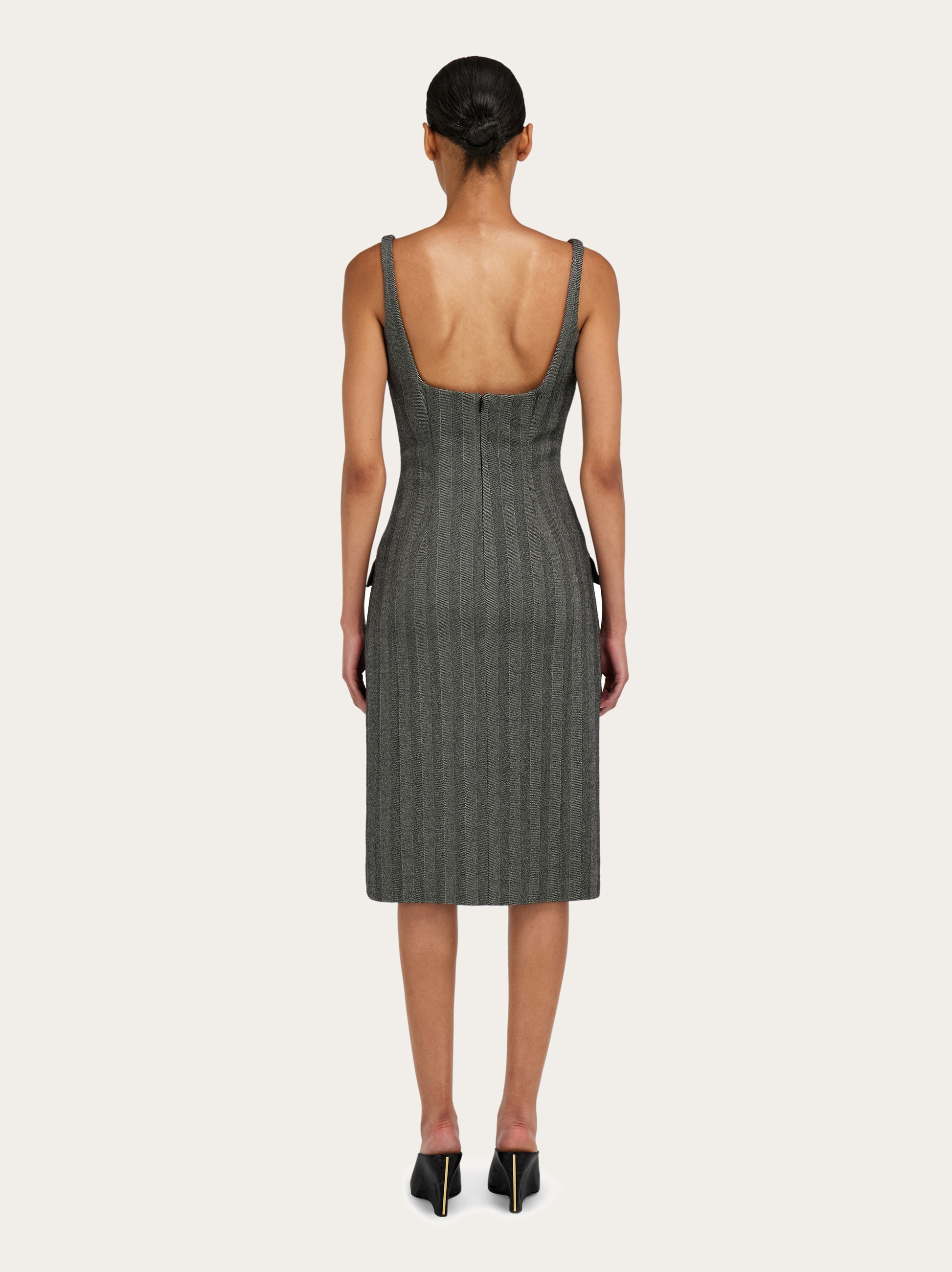 Sleeveless dress - 4