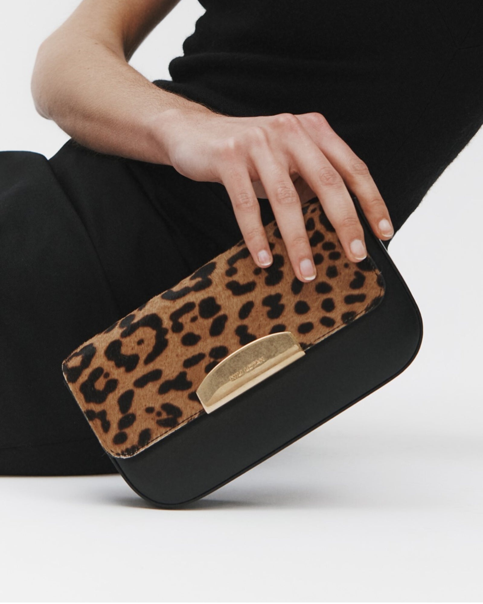 LE MIA LEOPARD CHAIN BAG - 2