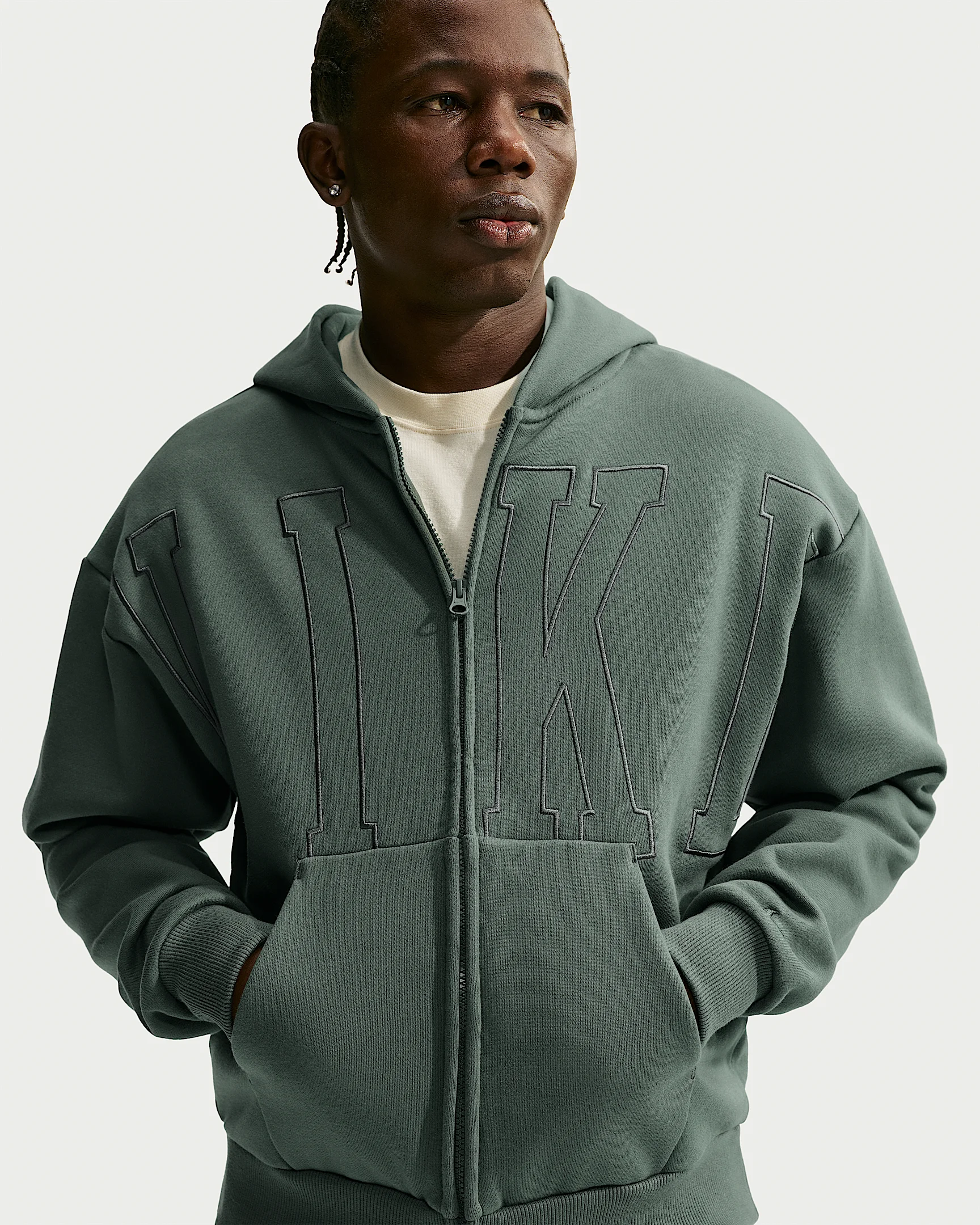 Nike Solo Fleece Men's Loose Full-Zip Hoodie - 1