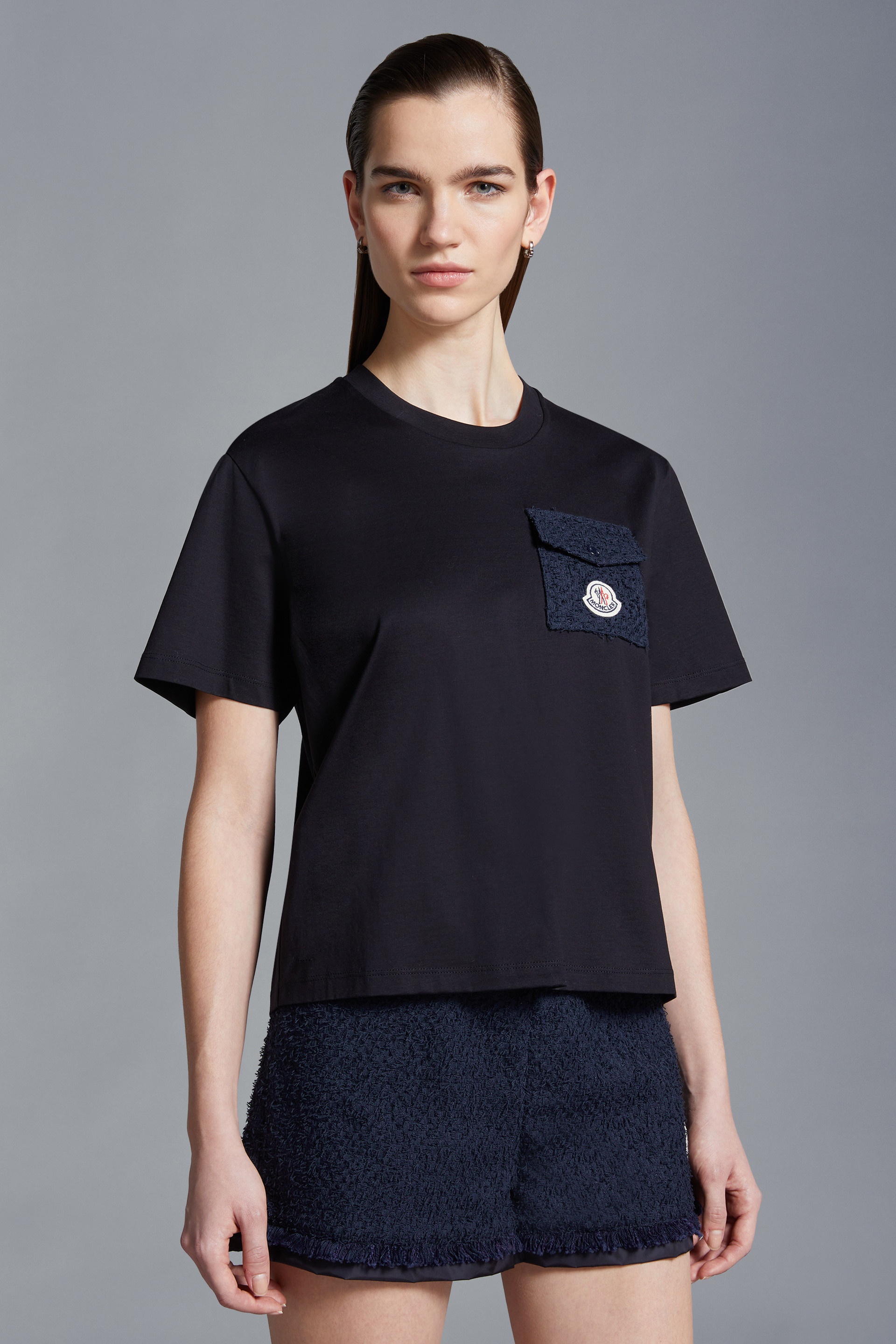 T-Shirt with Pocket - 3