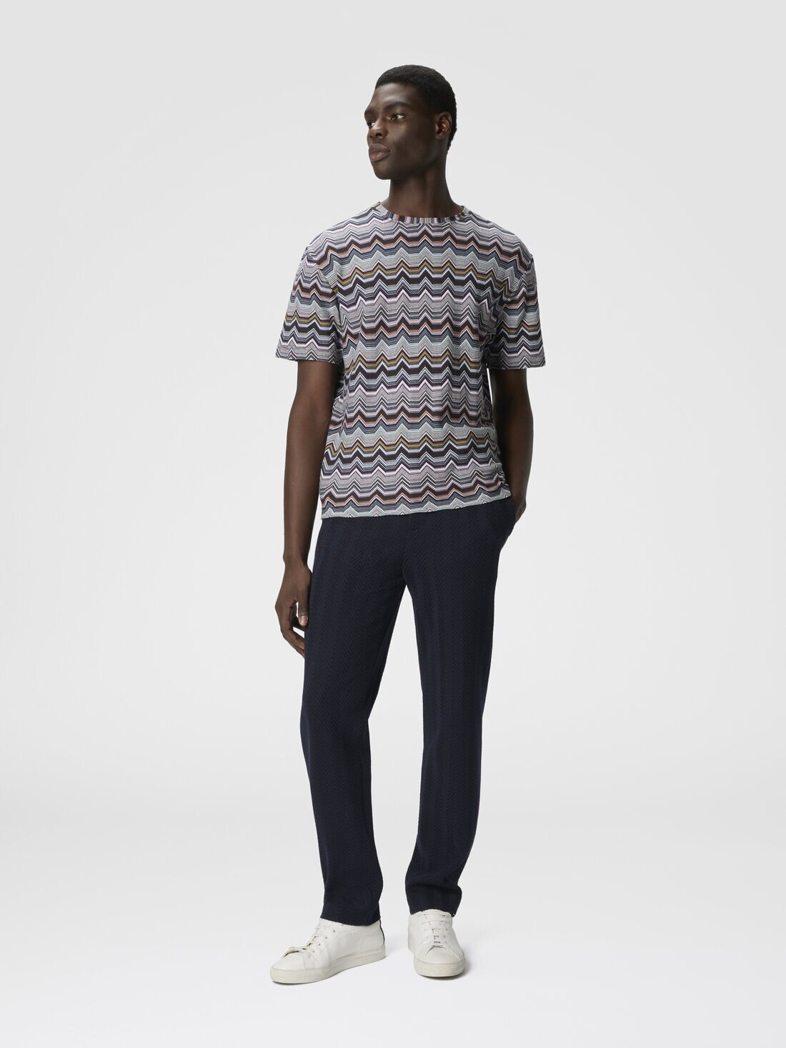 Straight Pants with Zigzag Pattern - 4