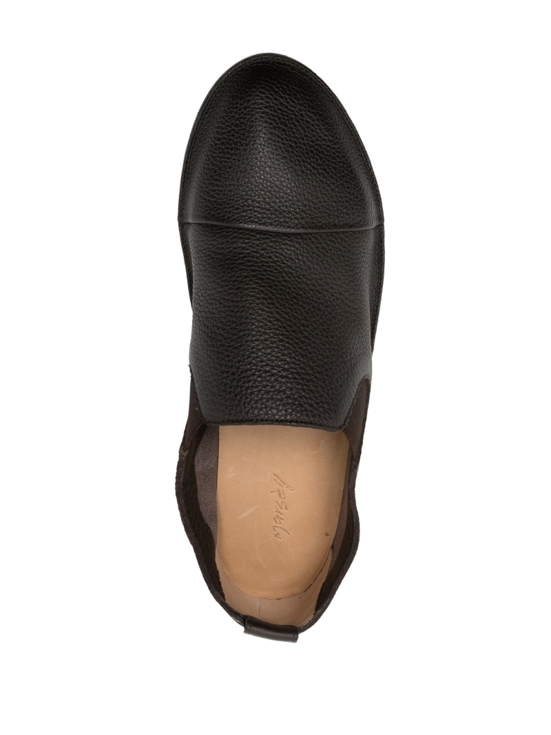 slip-on leather loafers - 8