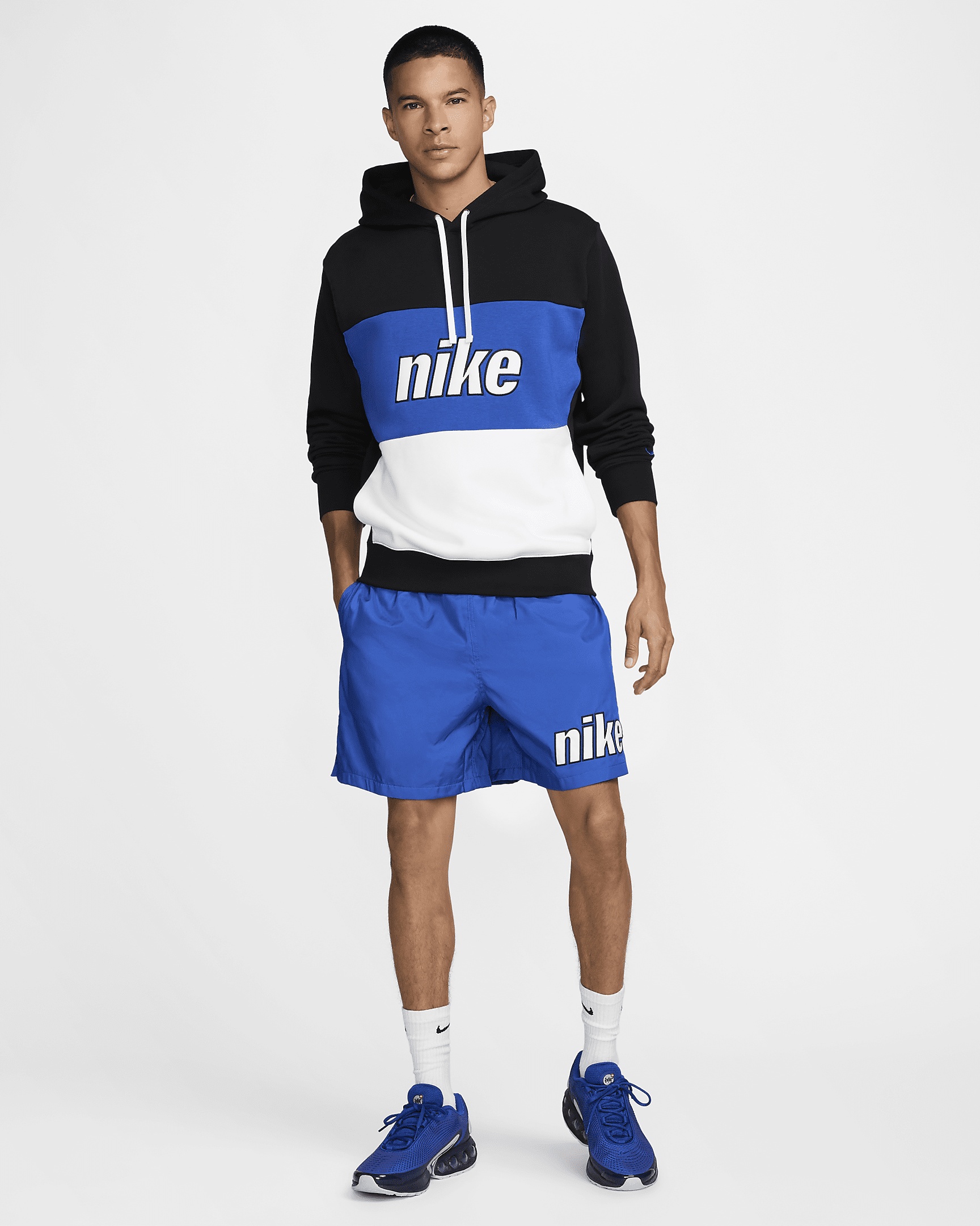Nike Club Men's Flow Shorts - 7