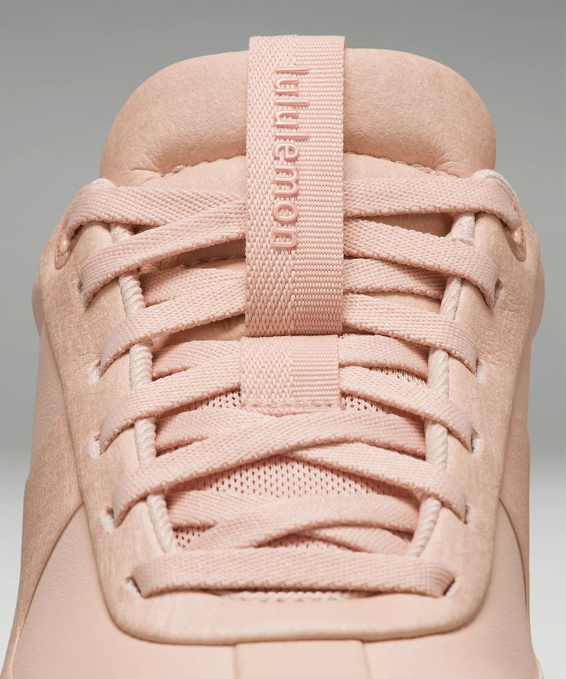 cityverse Women's Sneaker 11