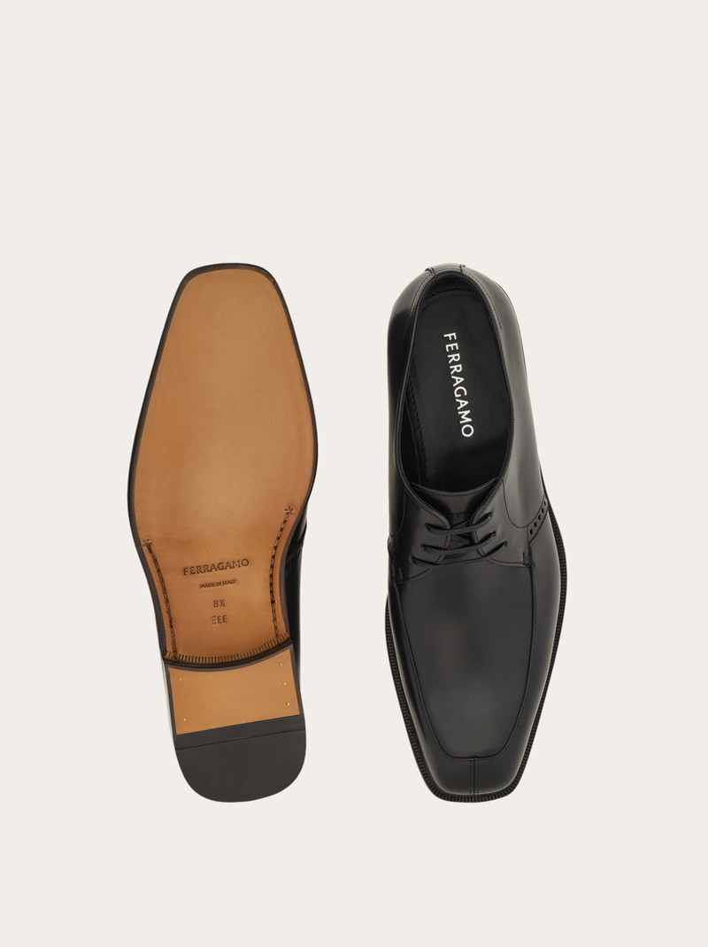Derby shoe 5