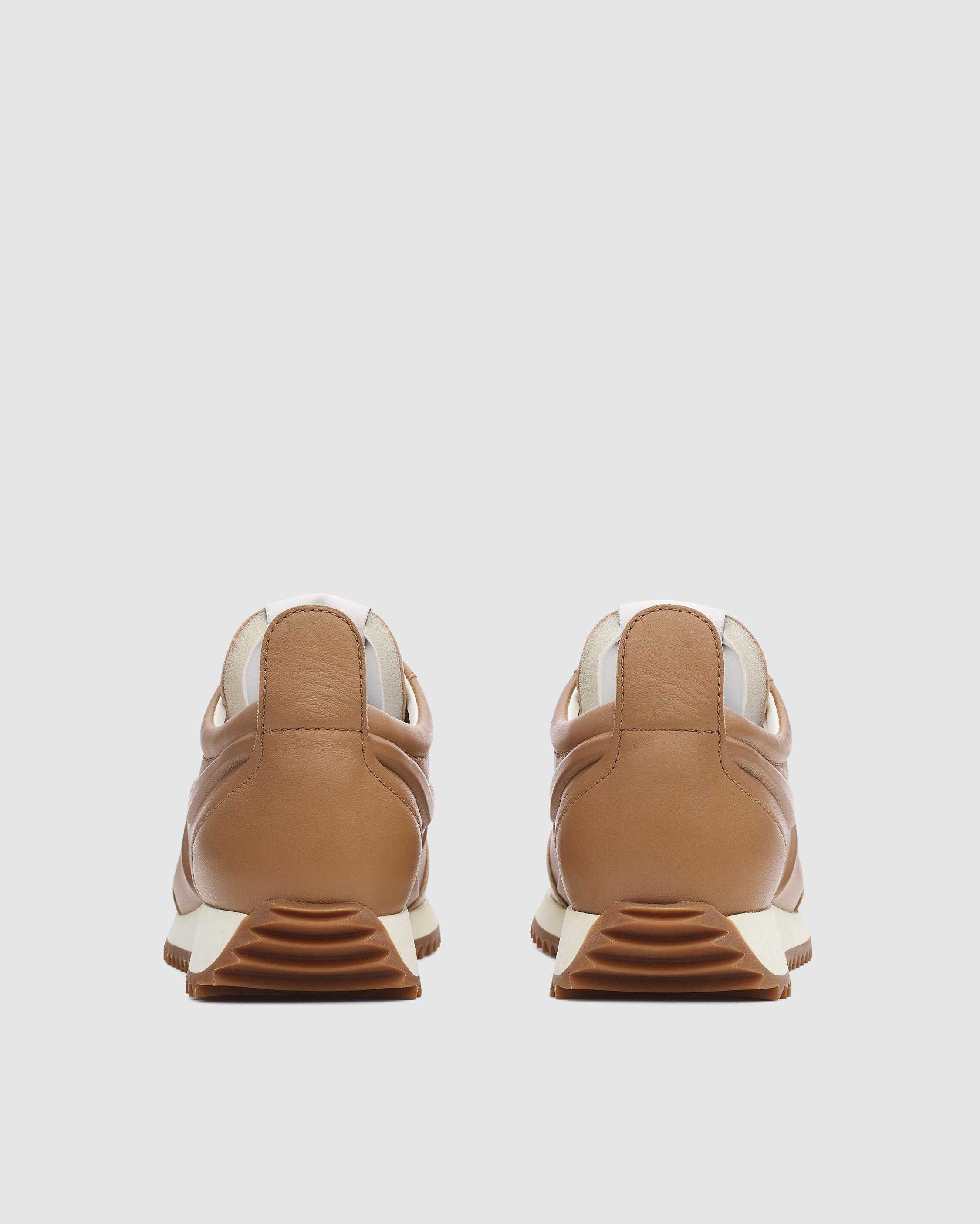 Retro Runner - Leather
Low Top Sneaker - 3
