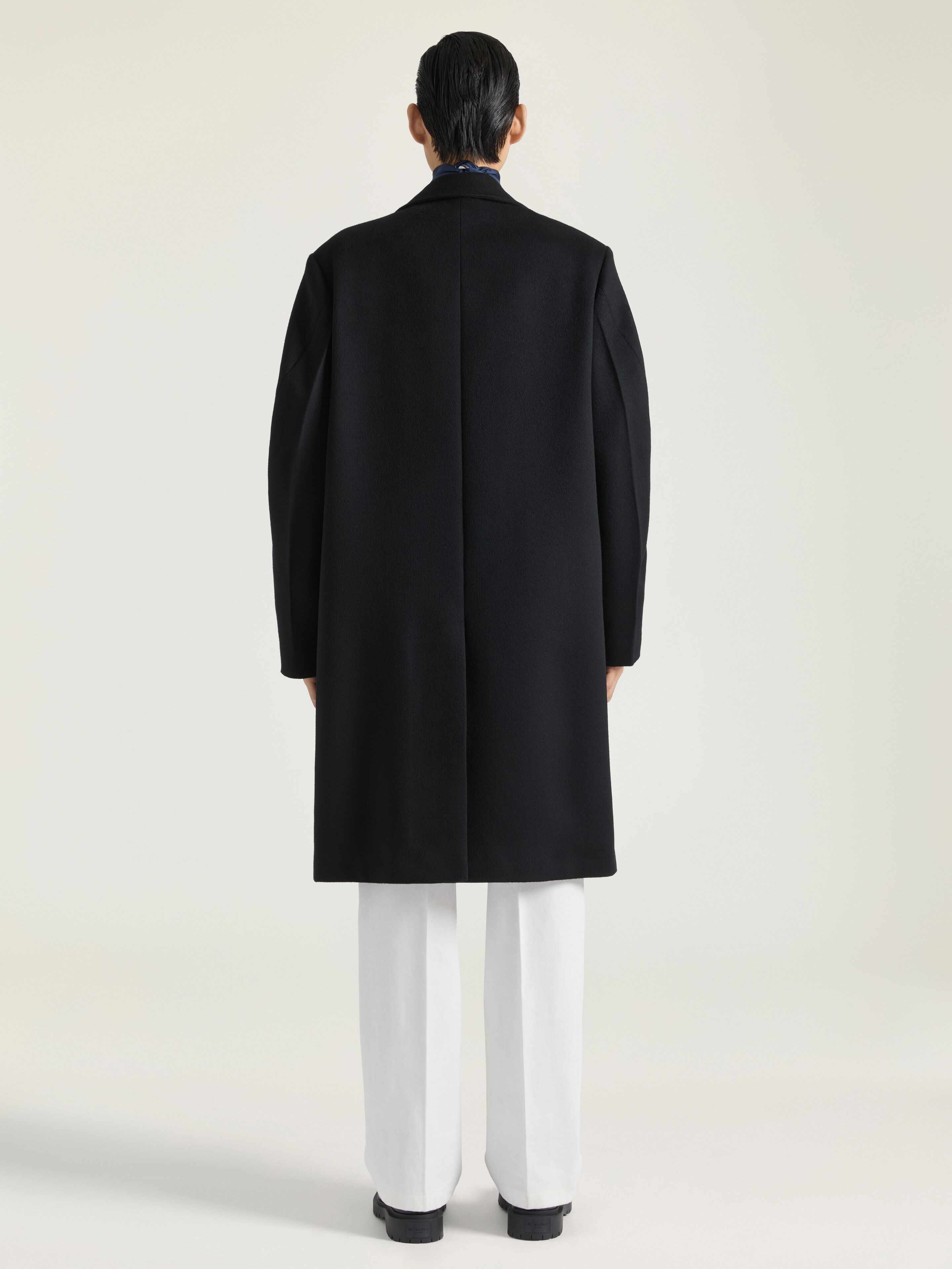 COAT IN WOOL AND CASHMERE - 4