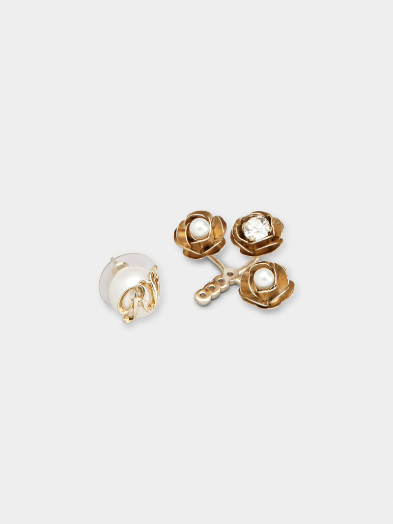 Roger Vivier Rose Pearls Earrings outlook
