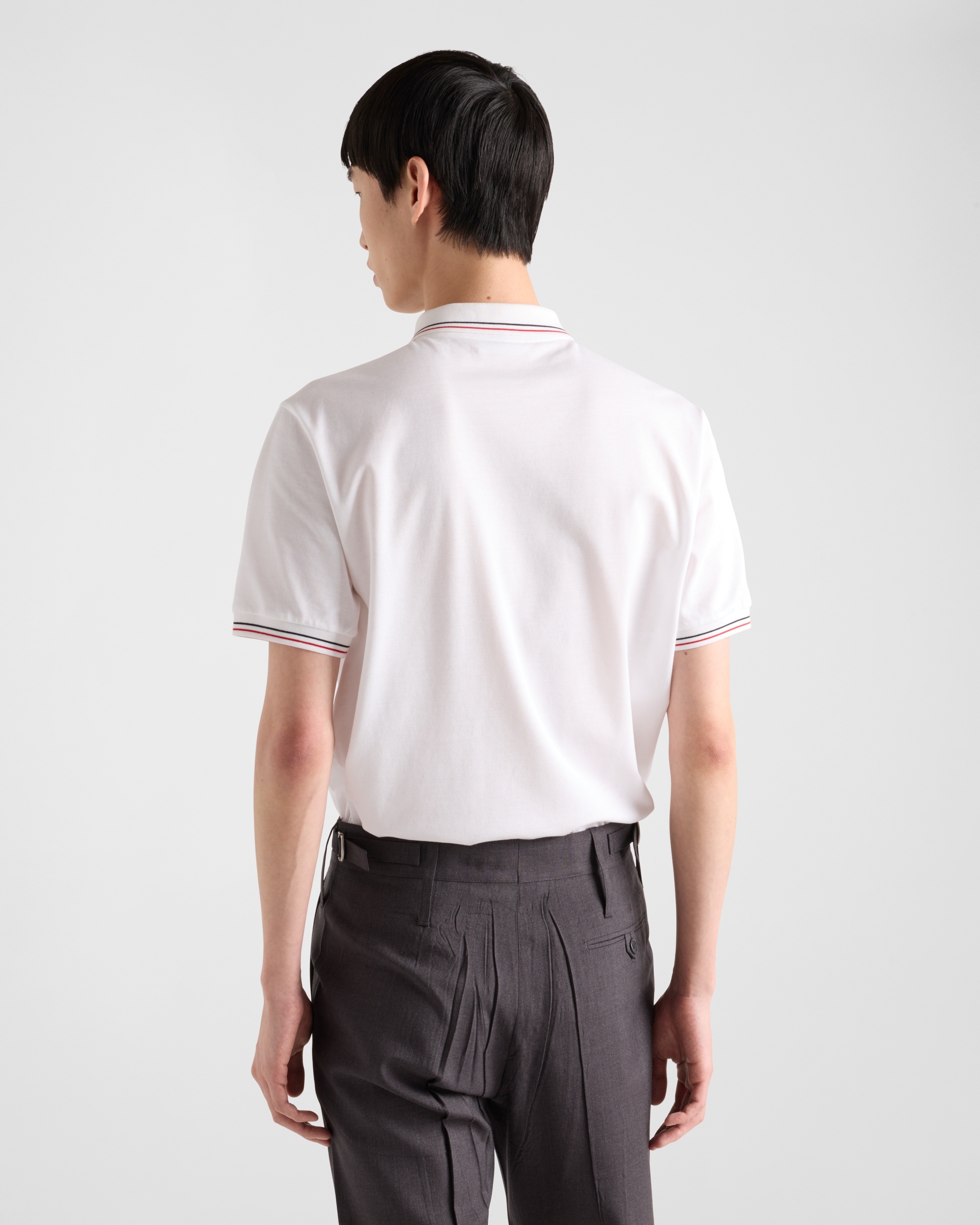 Short-sleeved piqué polo shirt - 5