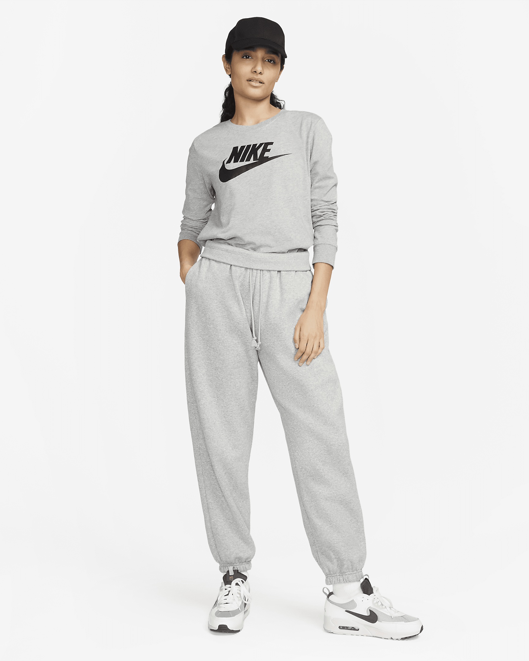 Nike Sportswear Essentials Women's Long-Sleeve Logo T-Shirt - 4