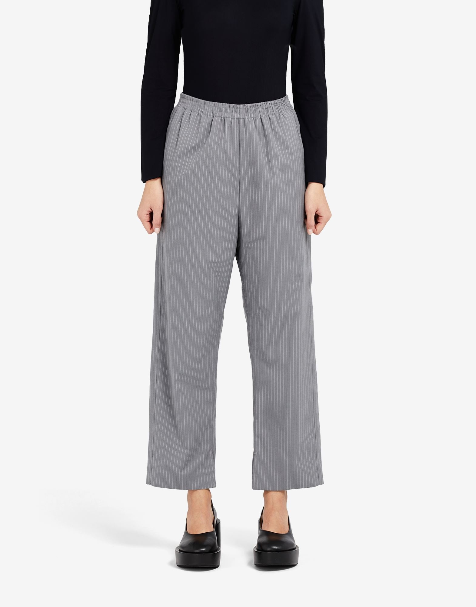 Pinstripe canvas cropped trousers - 5