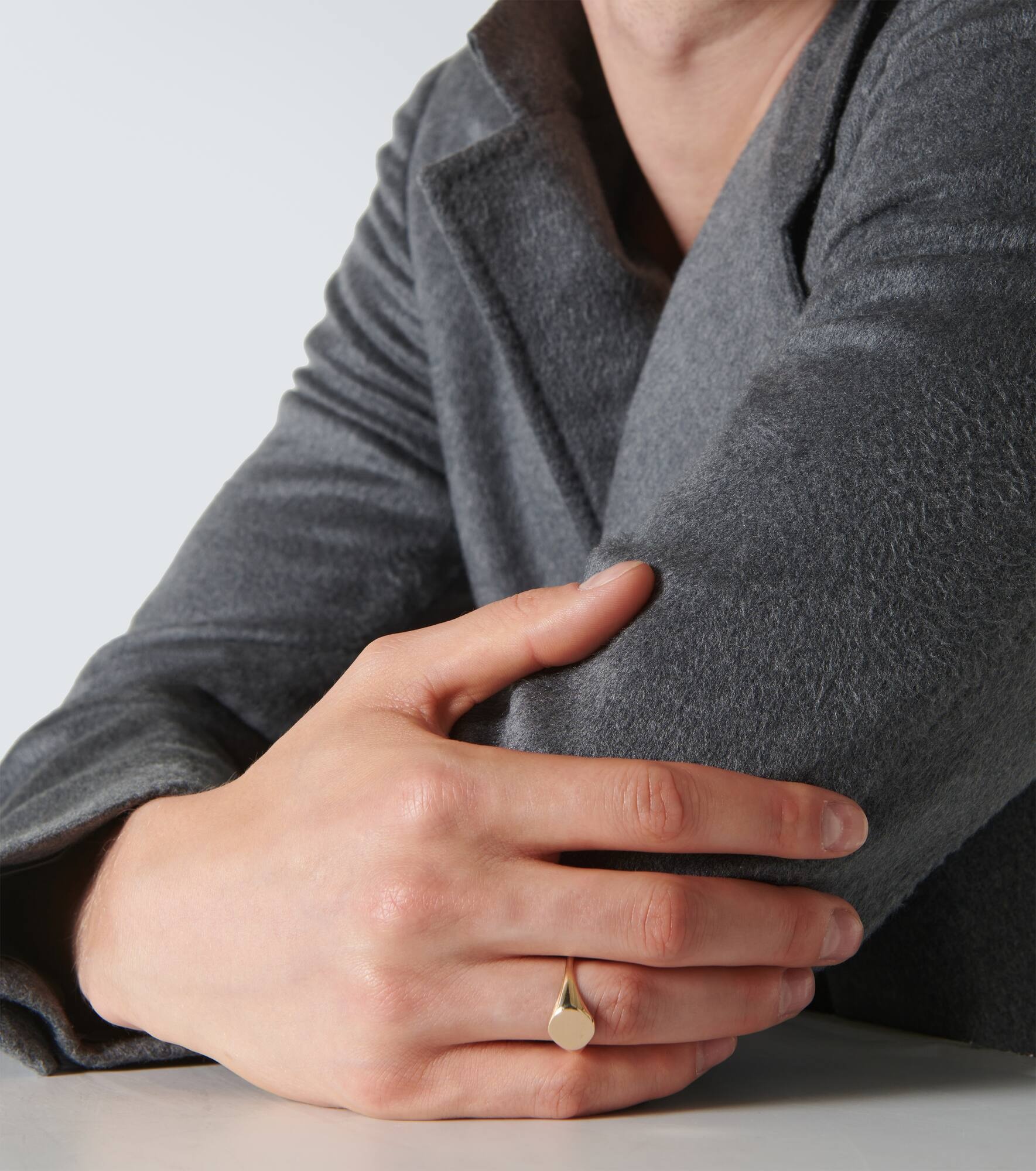 Signet 14kt gold ring - 3