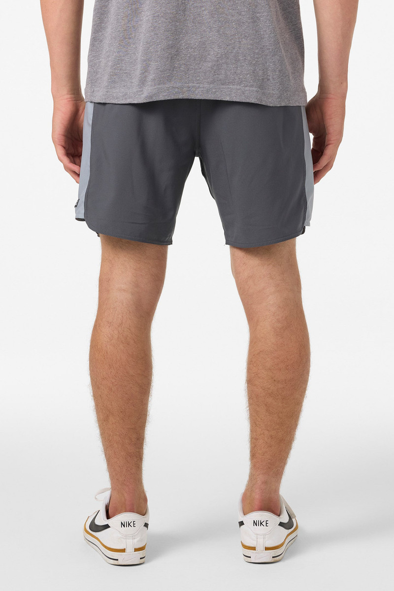 Perform Light Tech Panel Lined Elastic Waist 17" Hybrid Shorts 5