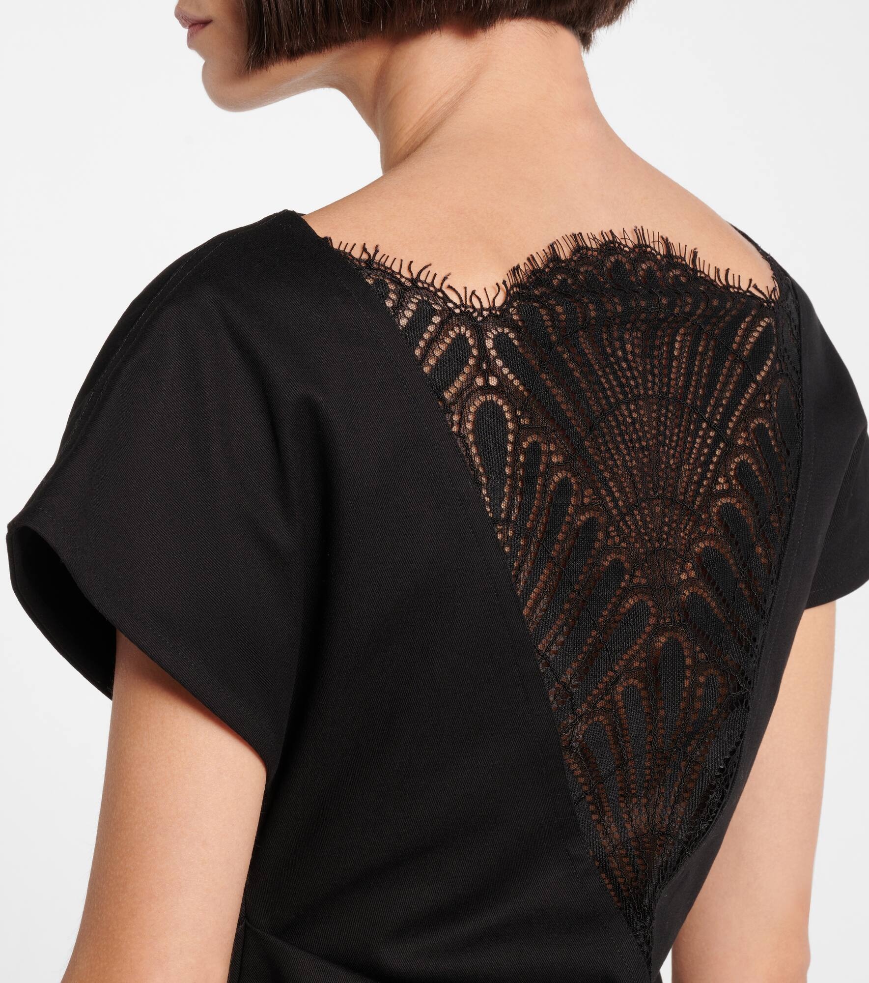 Lace-trimmed asymmetric cotton top - 6