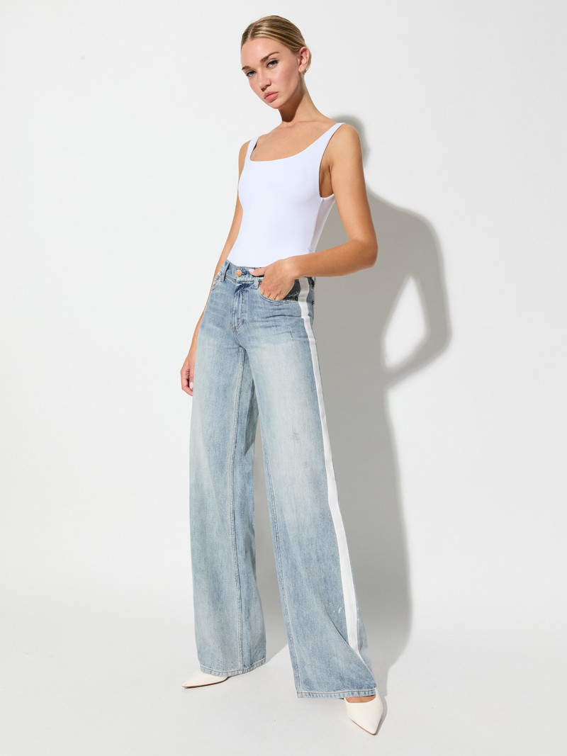 Alice + Olivia THE ROAD TRIP JEAN outlook