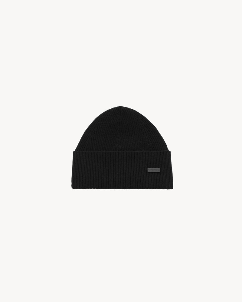 BEANIE IN CASHMERE 1