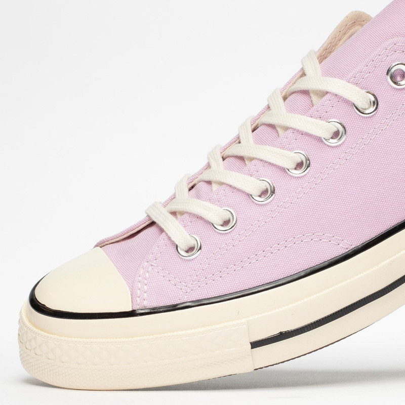 Chuck 70 7