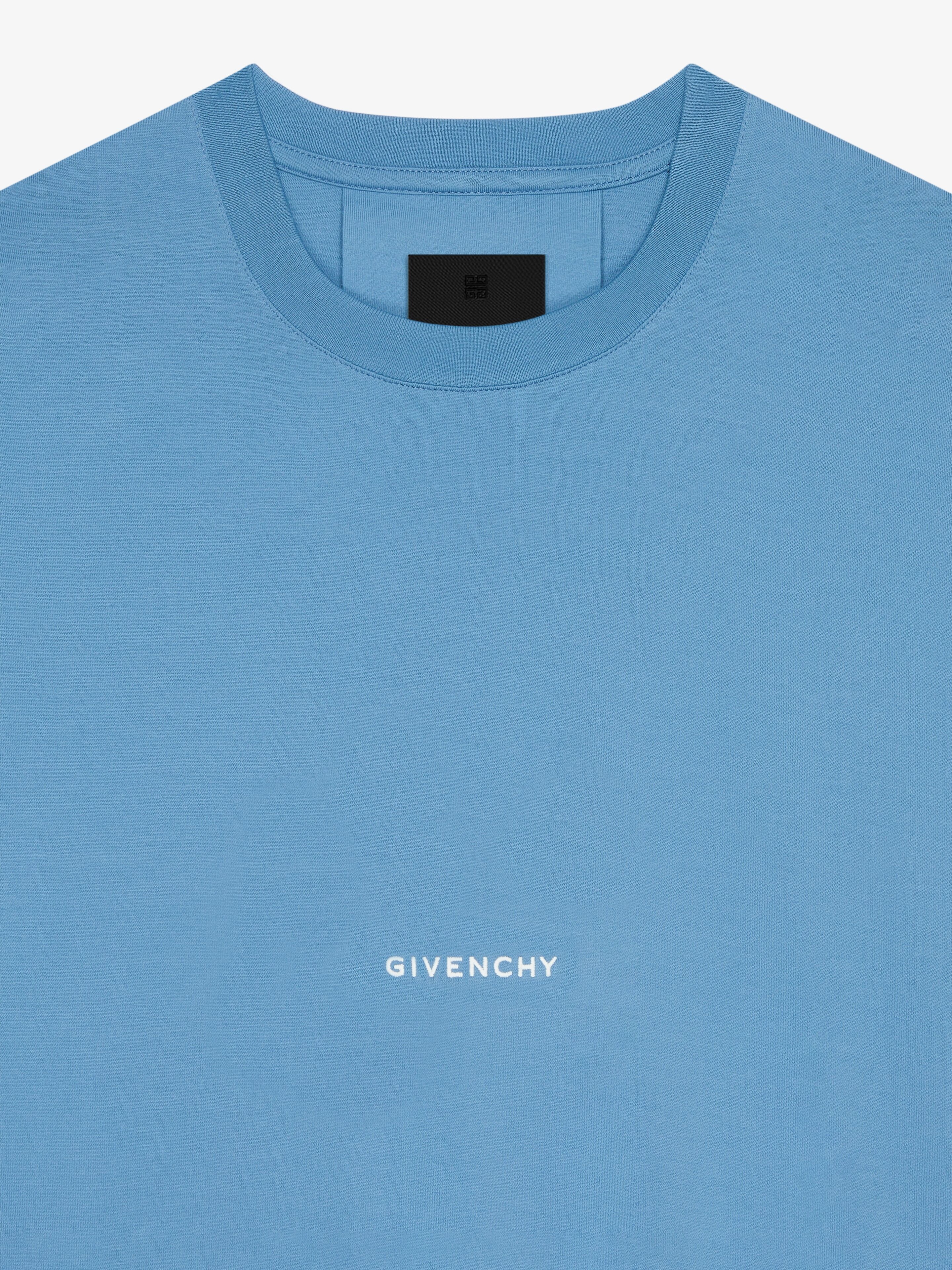 Tシャツ・カットソー GIVENCHY Women Tunic Tops BW70AS3YEL452 BLUE Givenchy T-Shirt in Knit with Medallion | Saks Fifth Avenue