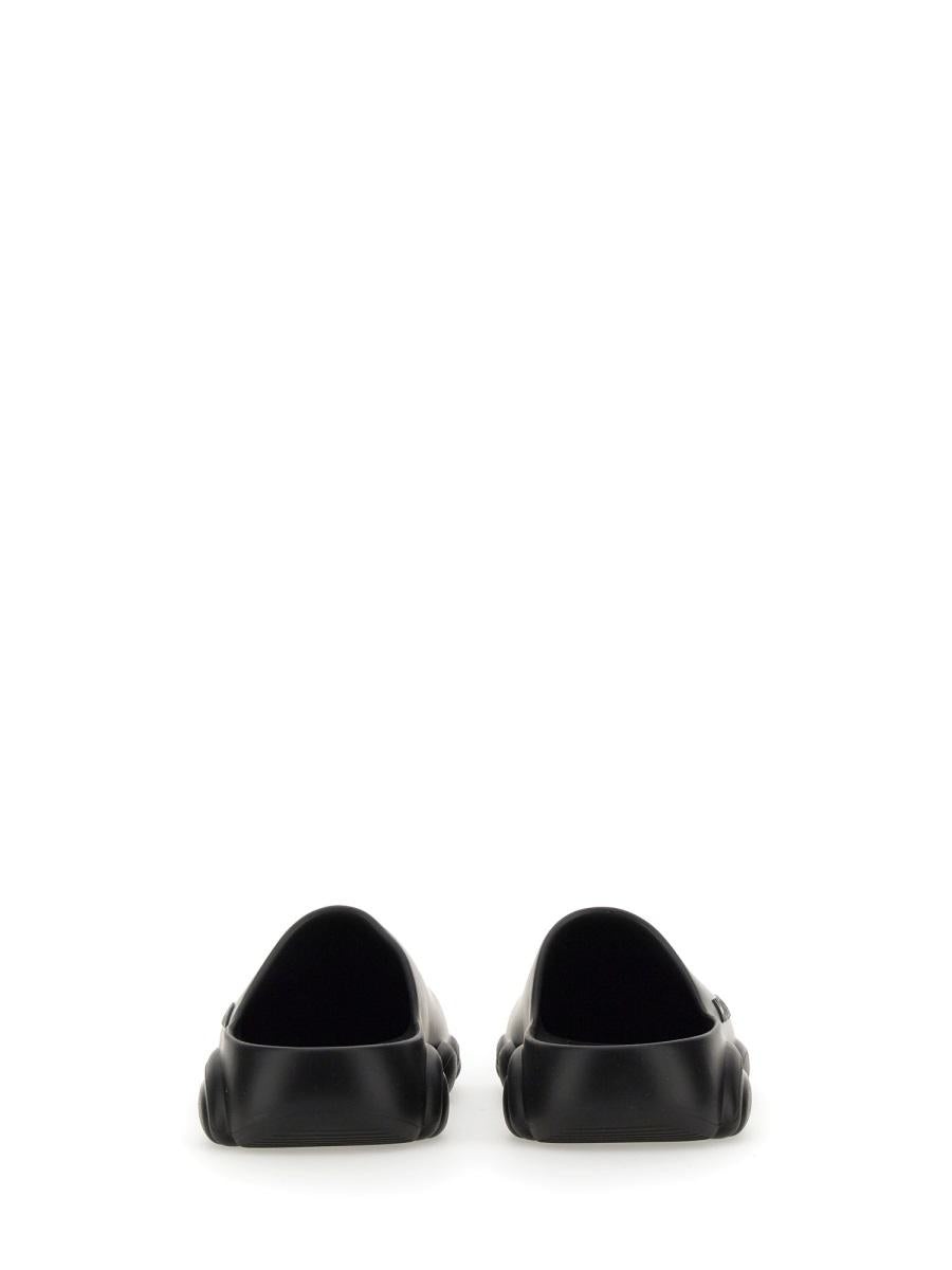 【送料&関税込】Moschino Rubber Teddy Sole Mules Moschino MOSCHINO RUBBER TEDDY SOLE MULES | baltini | REVERSIBLE