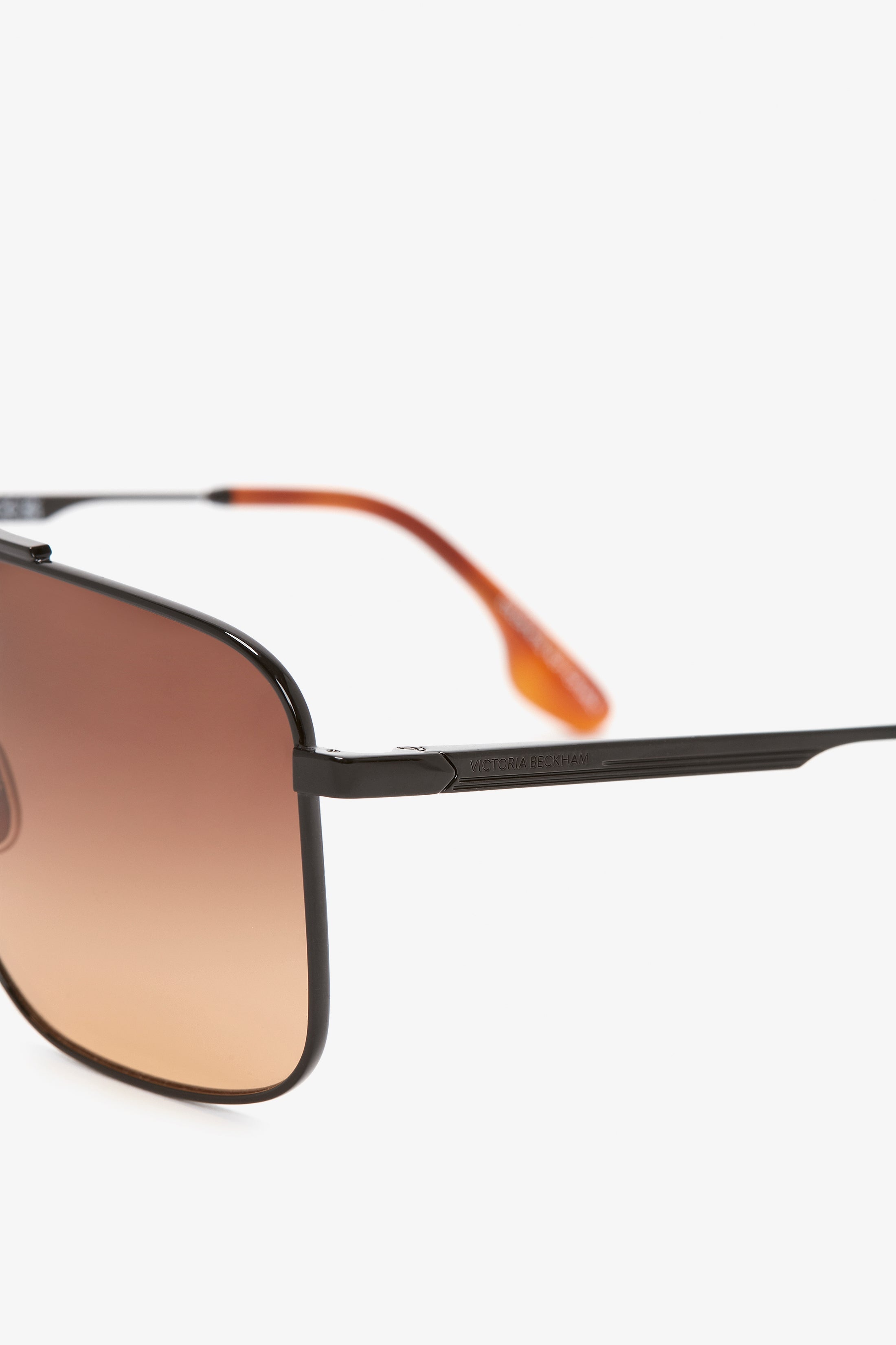 Double Bridge V-Line Navigator In Gold-Black-Brown - 5
