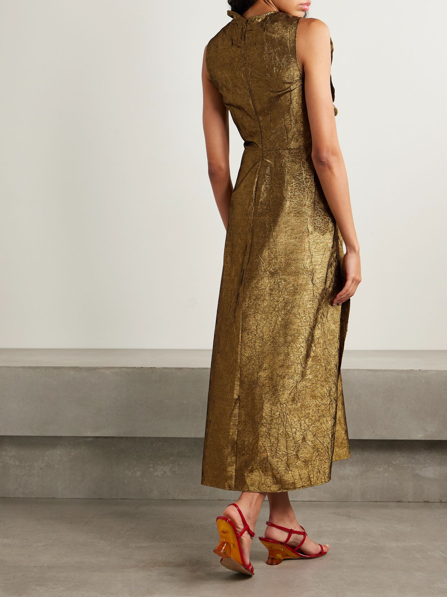 Demetria ruffled ruched metallic crinkled-taffeta midi dress Gold - 3