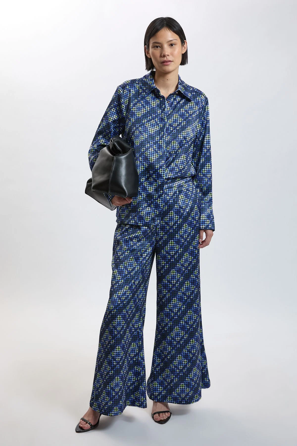 Petite Check Print Hammered Satin Wide Leg Woven Trouser - 1