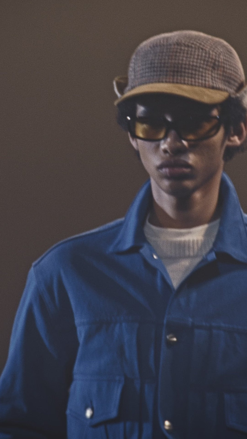 DROP-NECK DENIM TRUCKER JACKET 3