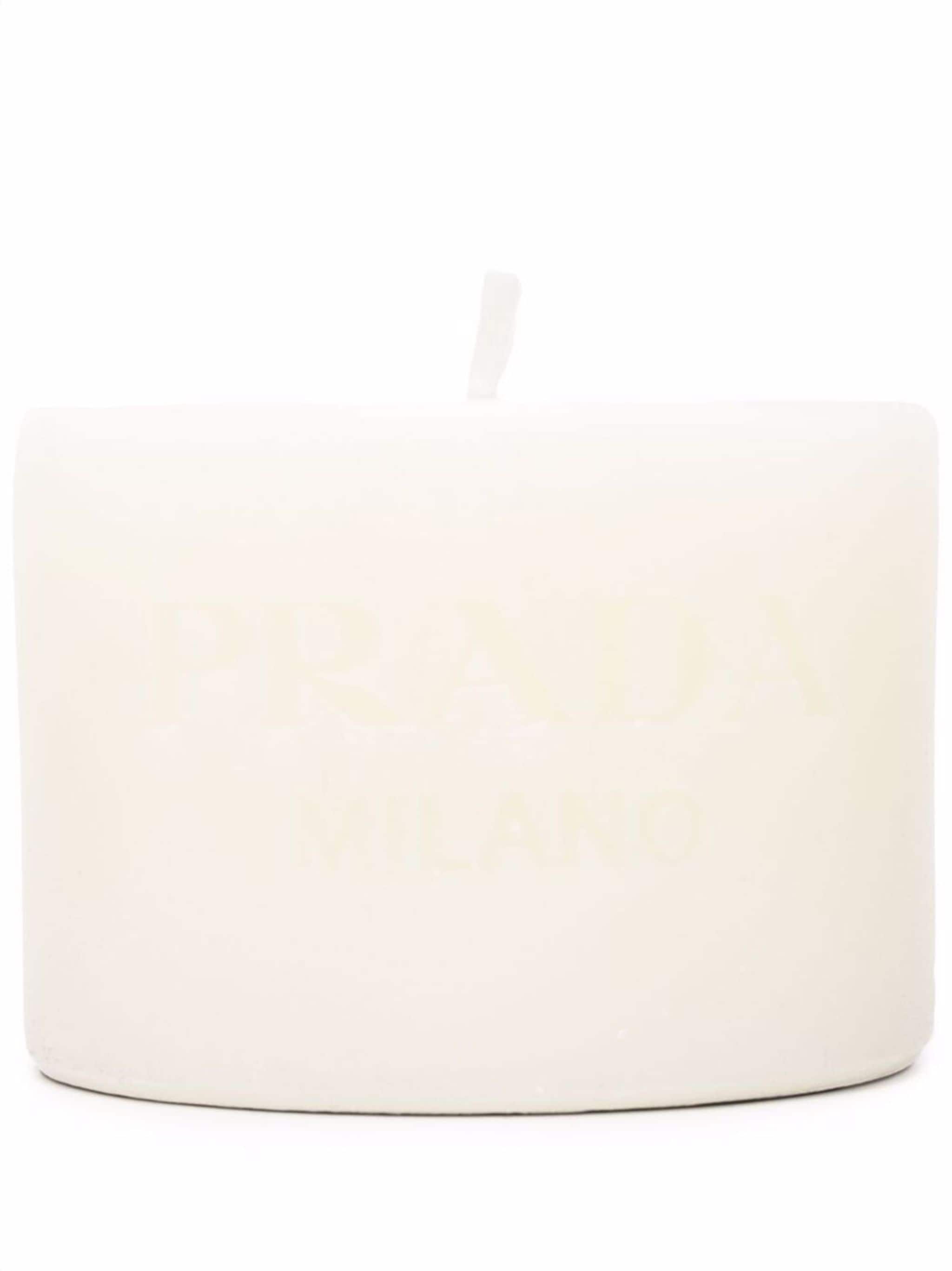 logo-debossed candle - 1