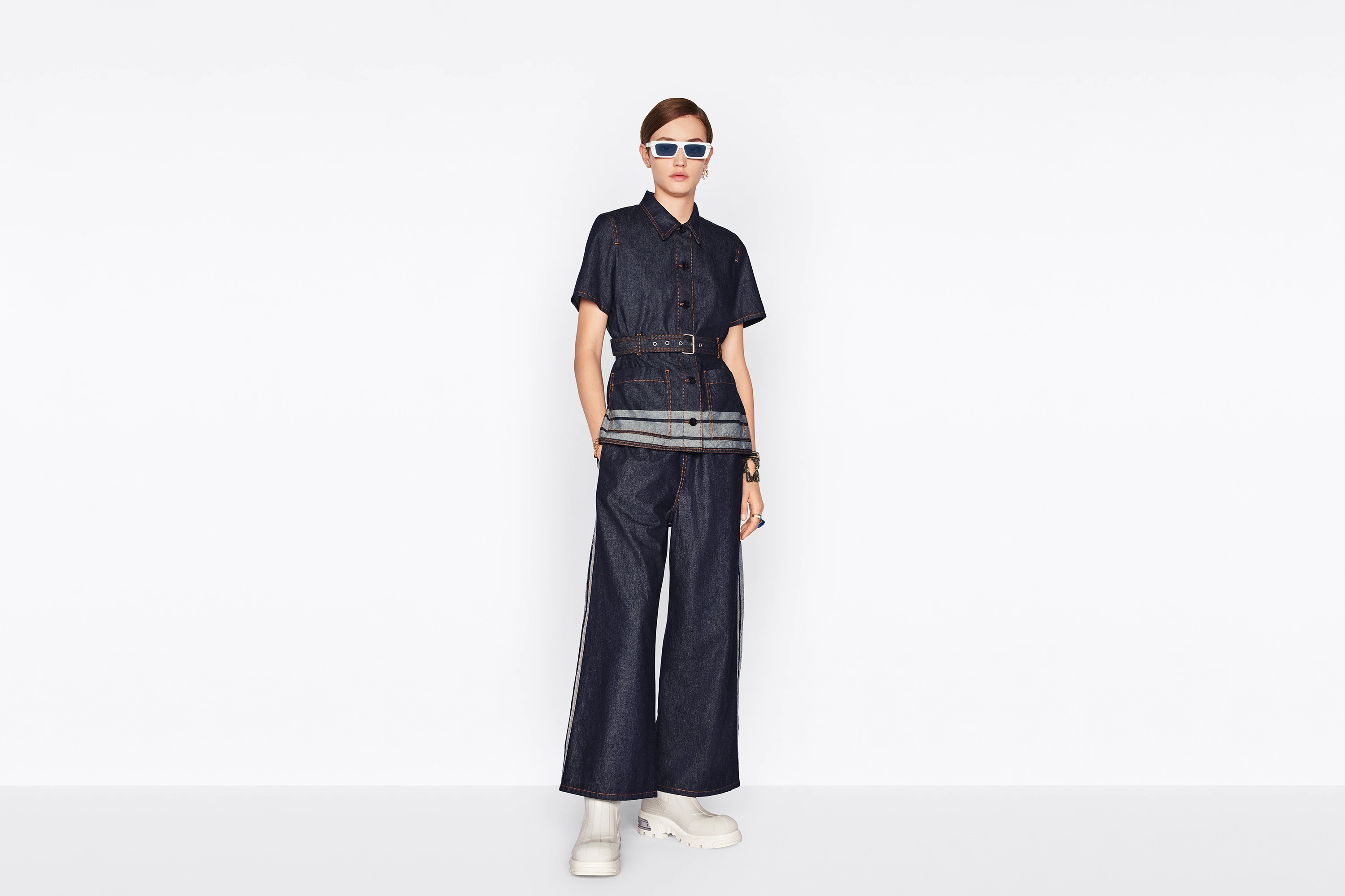 Denim Couture Flared Jeans - 4