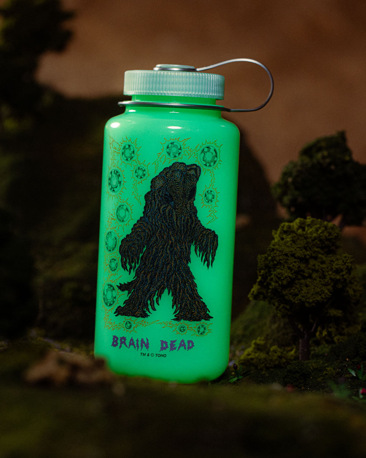 Brain Dead x Godzilla Hedorah 32oz Nalgene - Glow Green - 4