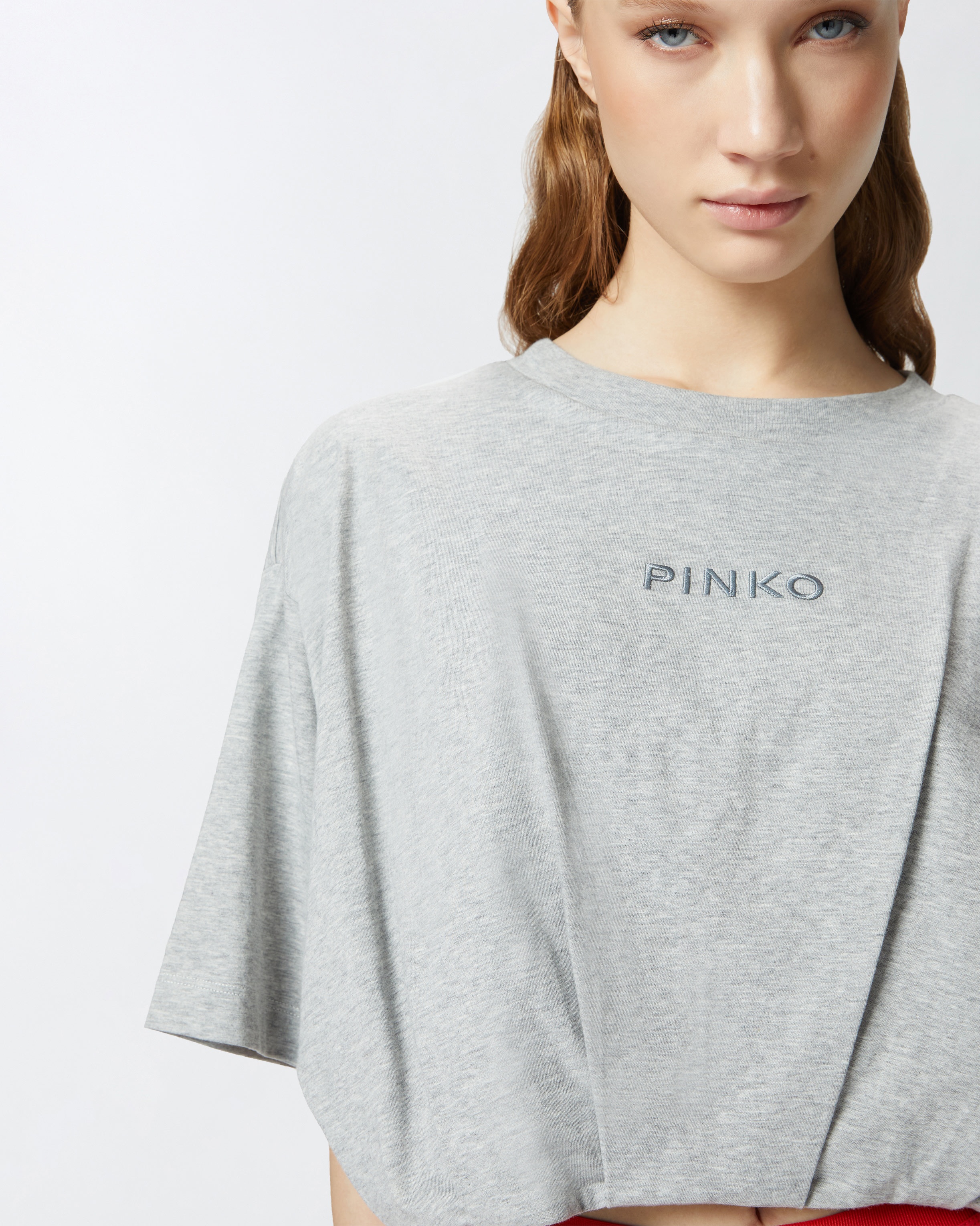 SHORT AND LOOSE T-SHIRT WITH LOGO EMBROIDERY - 5