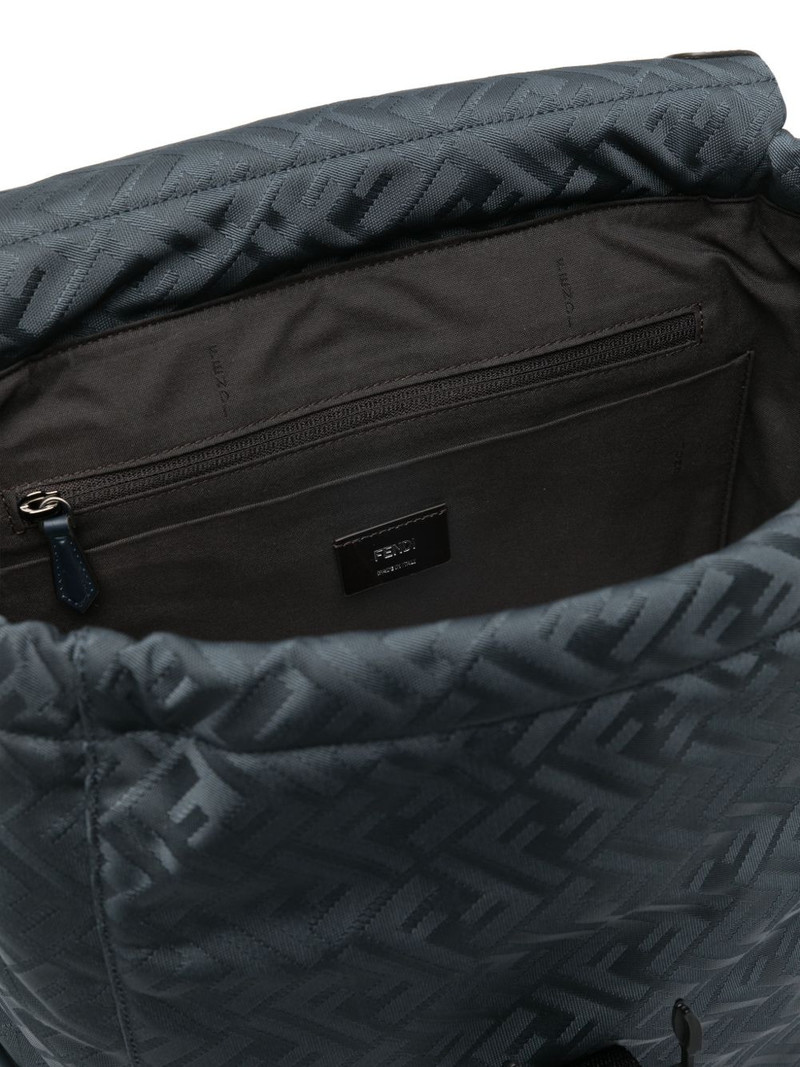 Flux backpack 5