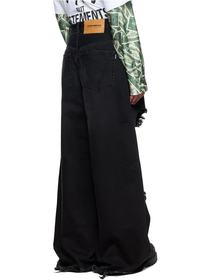 Black Big Shape Destroyed Jeans 3